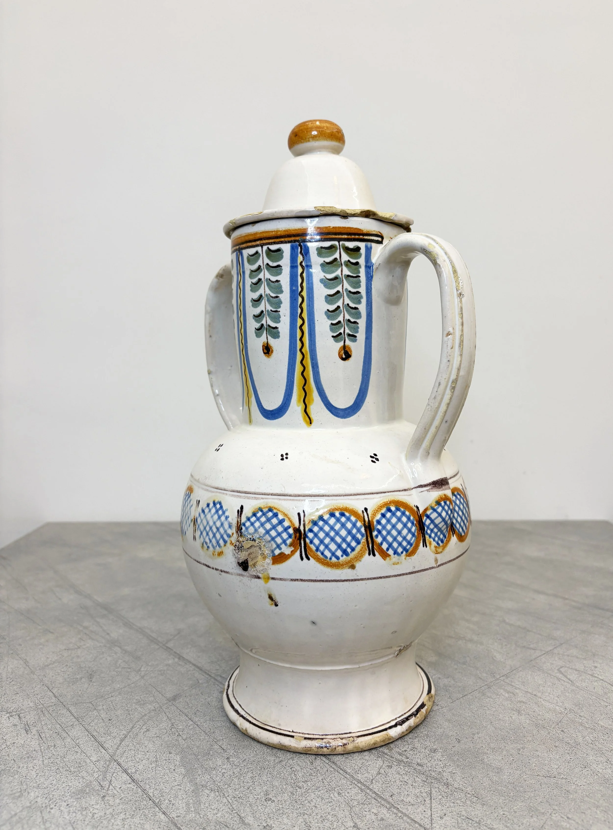 antique hand painted vase Puglia