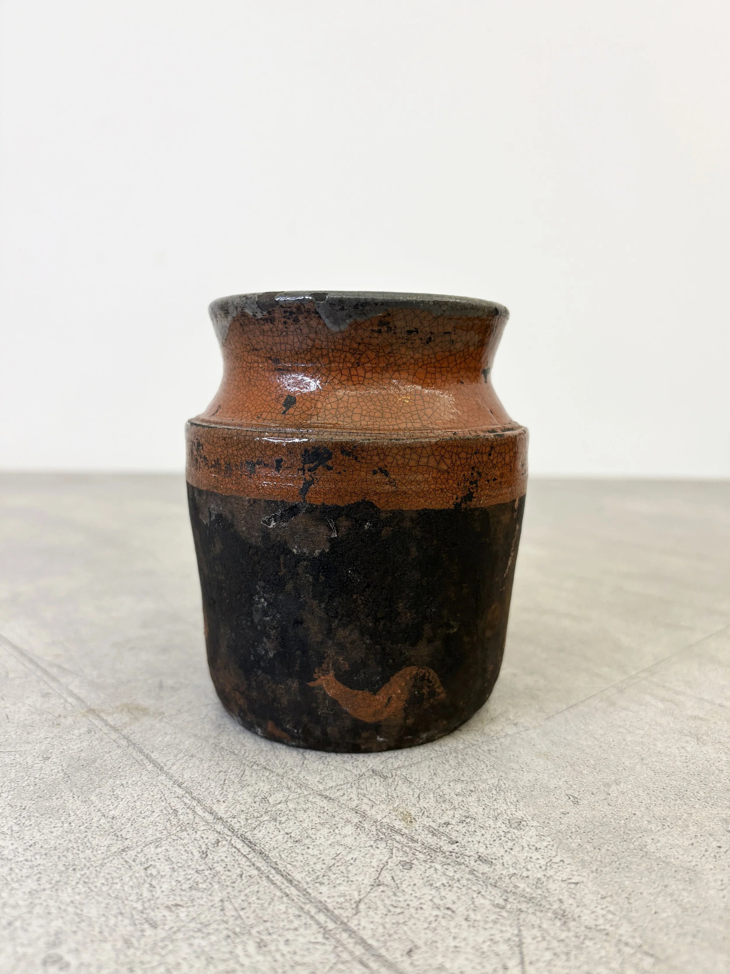 antique Pugliese pot