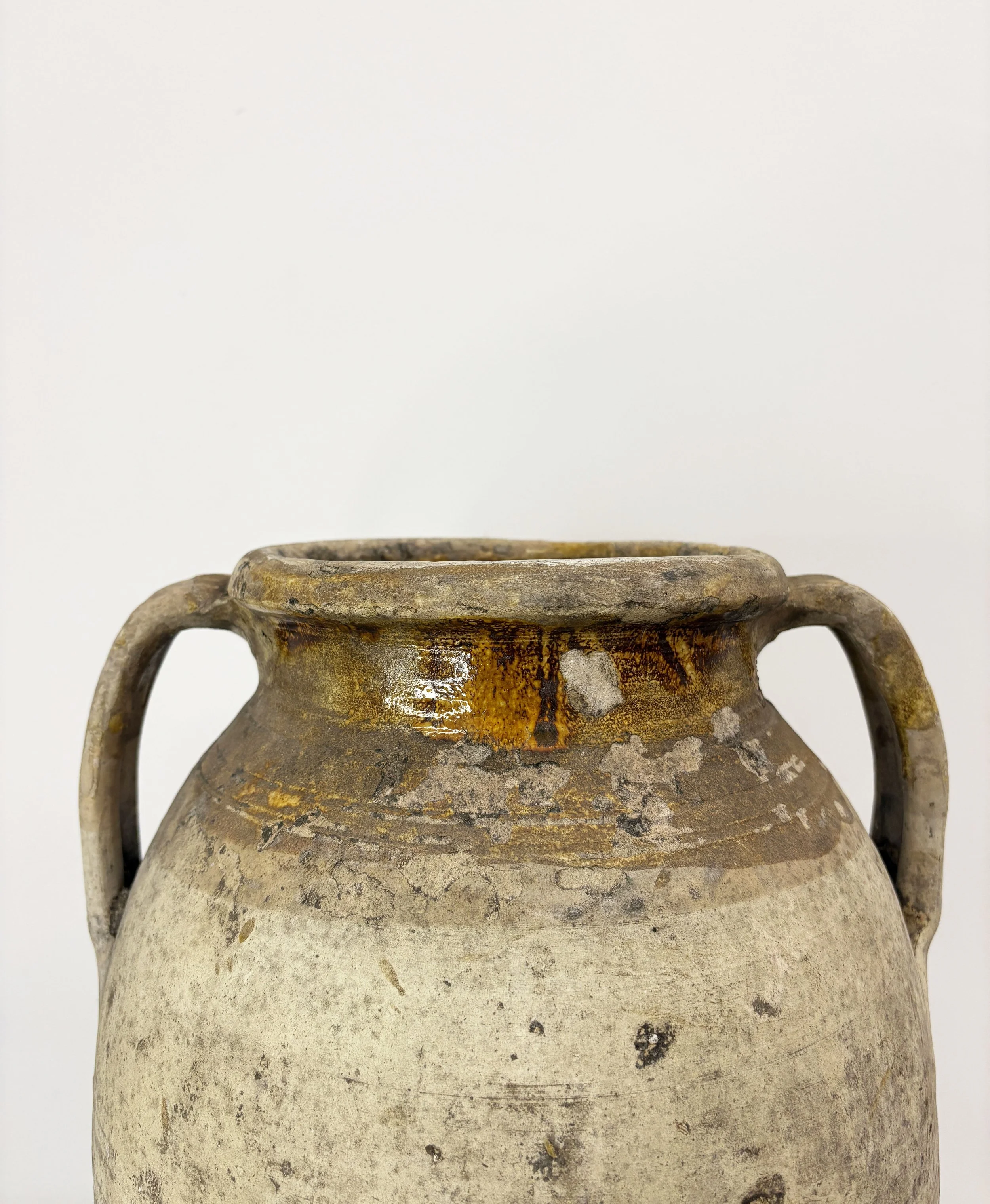 vintage ceramic vase Puglia