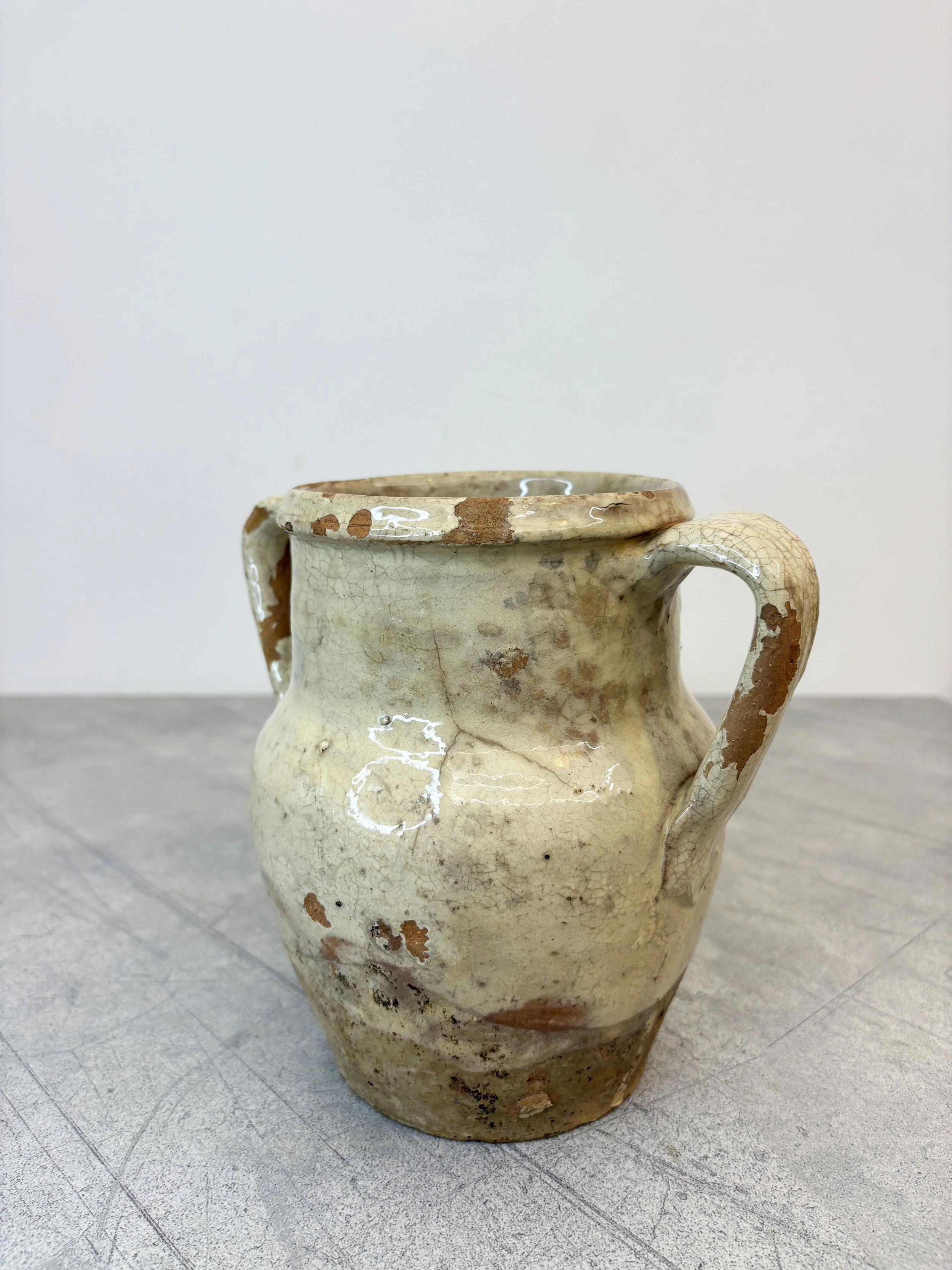 rustic terracitta pottery Puglia