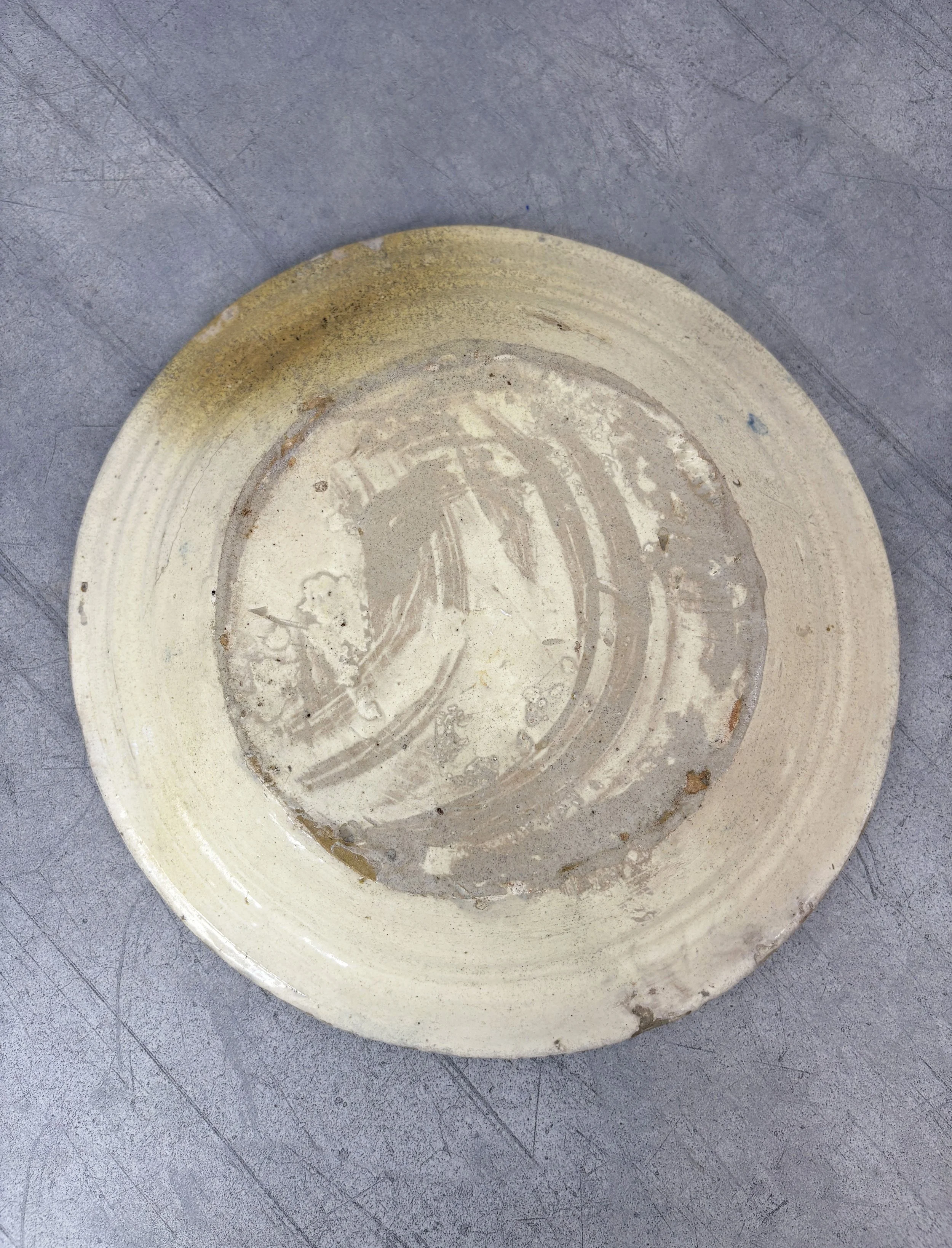 rustic pottery Puglia