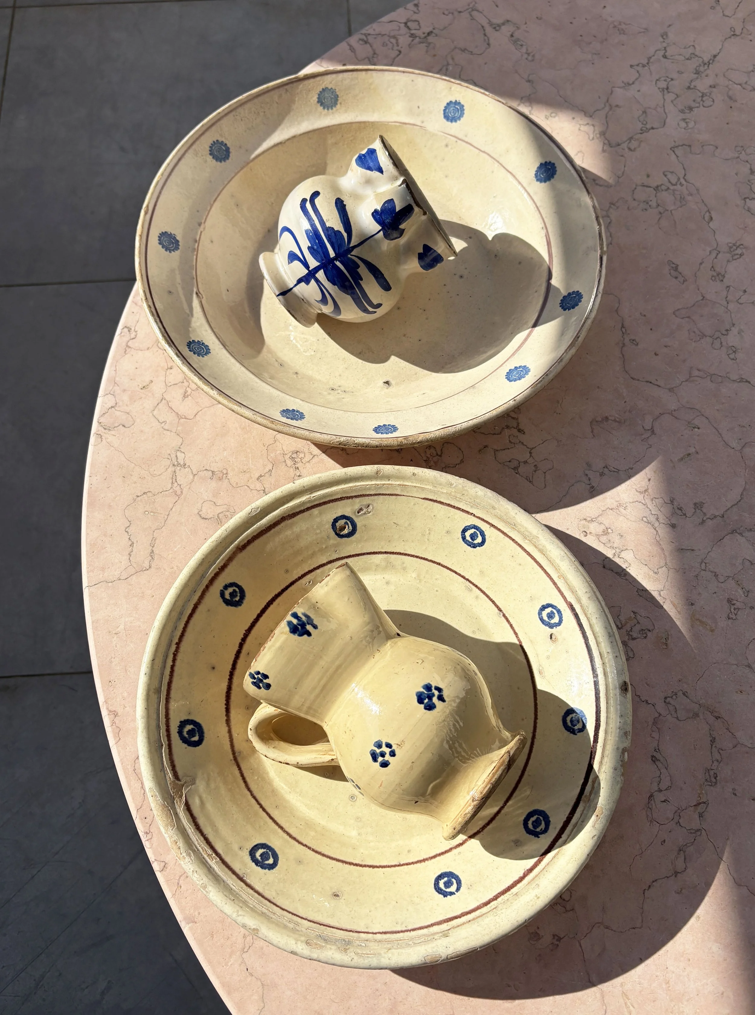 antique handpainted tableware Puglia