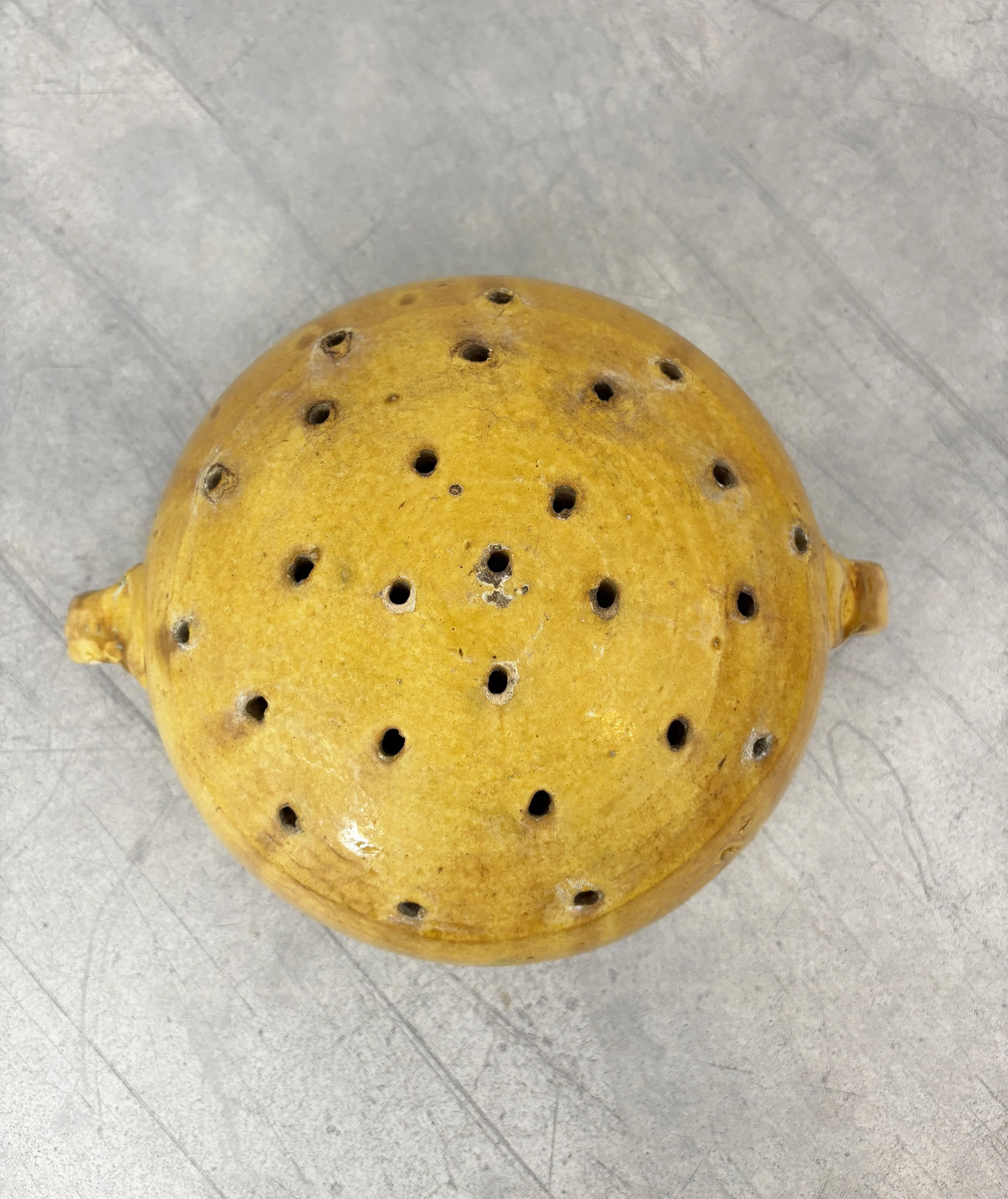 antique yellow colander Puglia