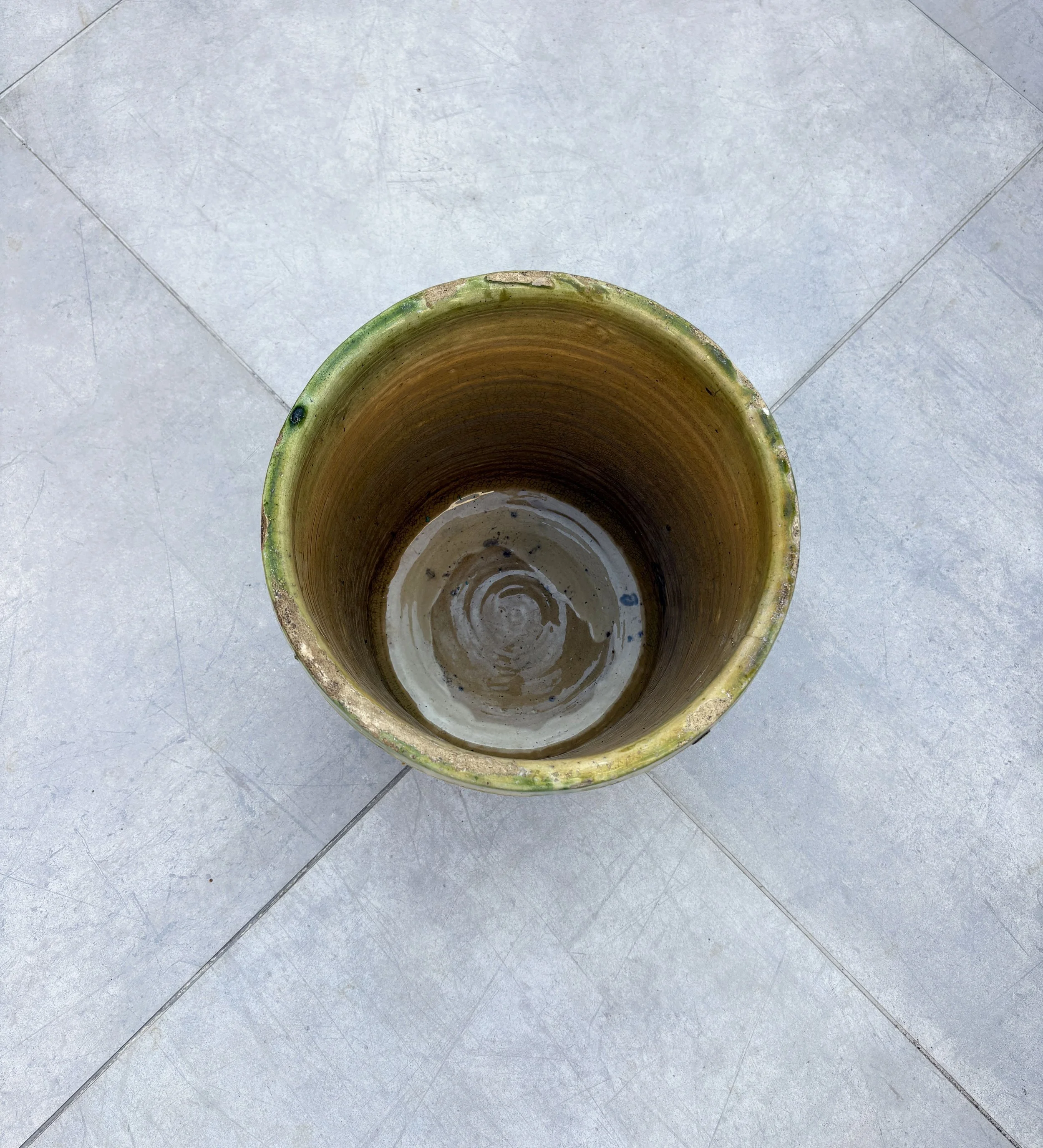 antique farmhouse confit pot Puglia