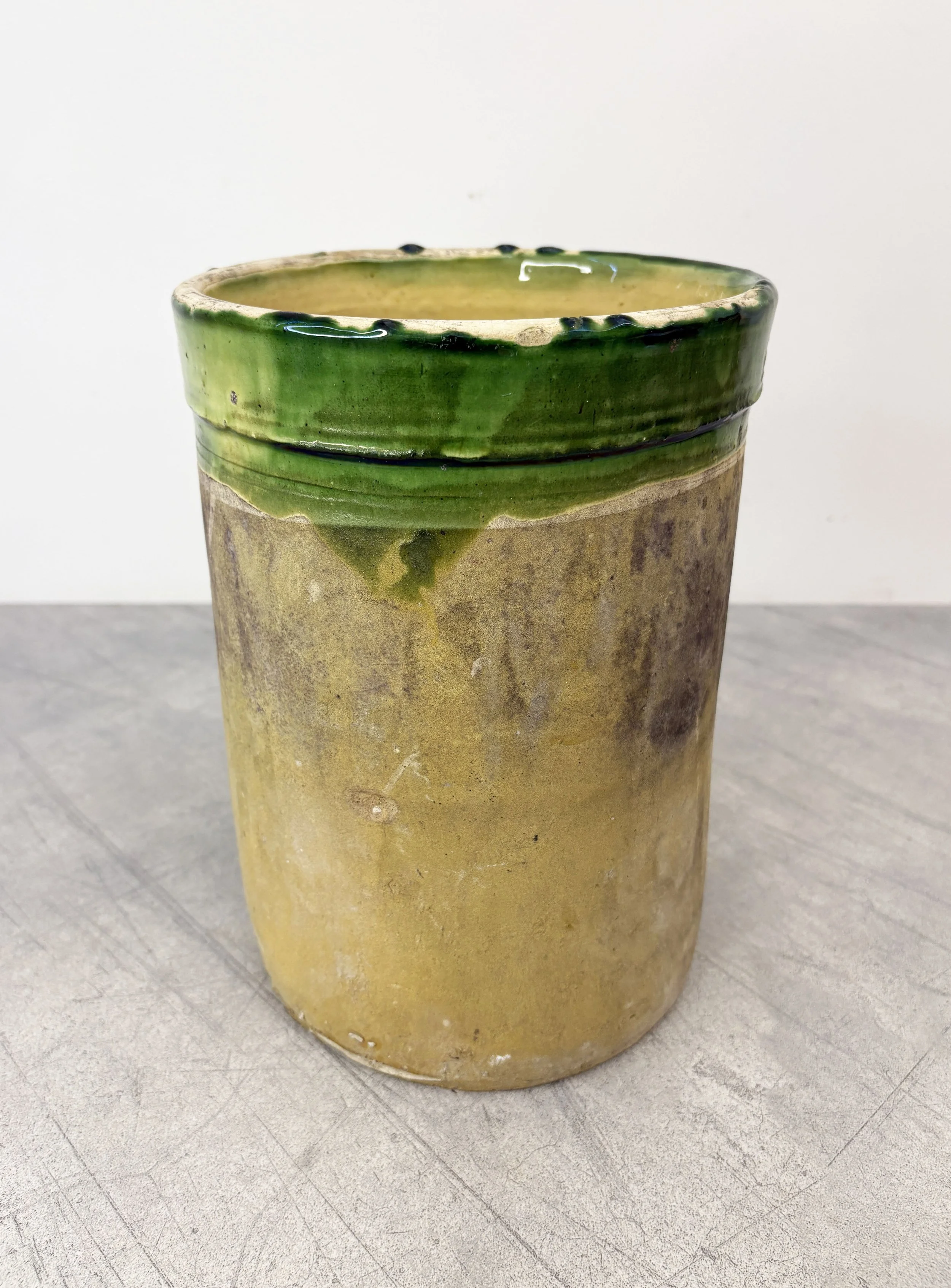 antique green glazed vase Puglia