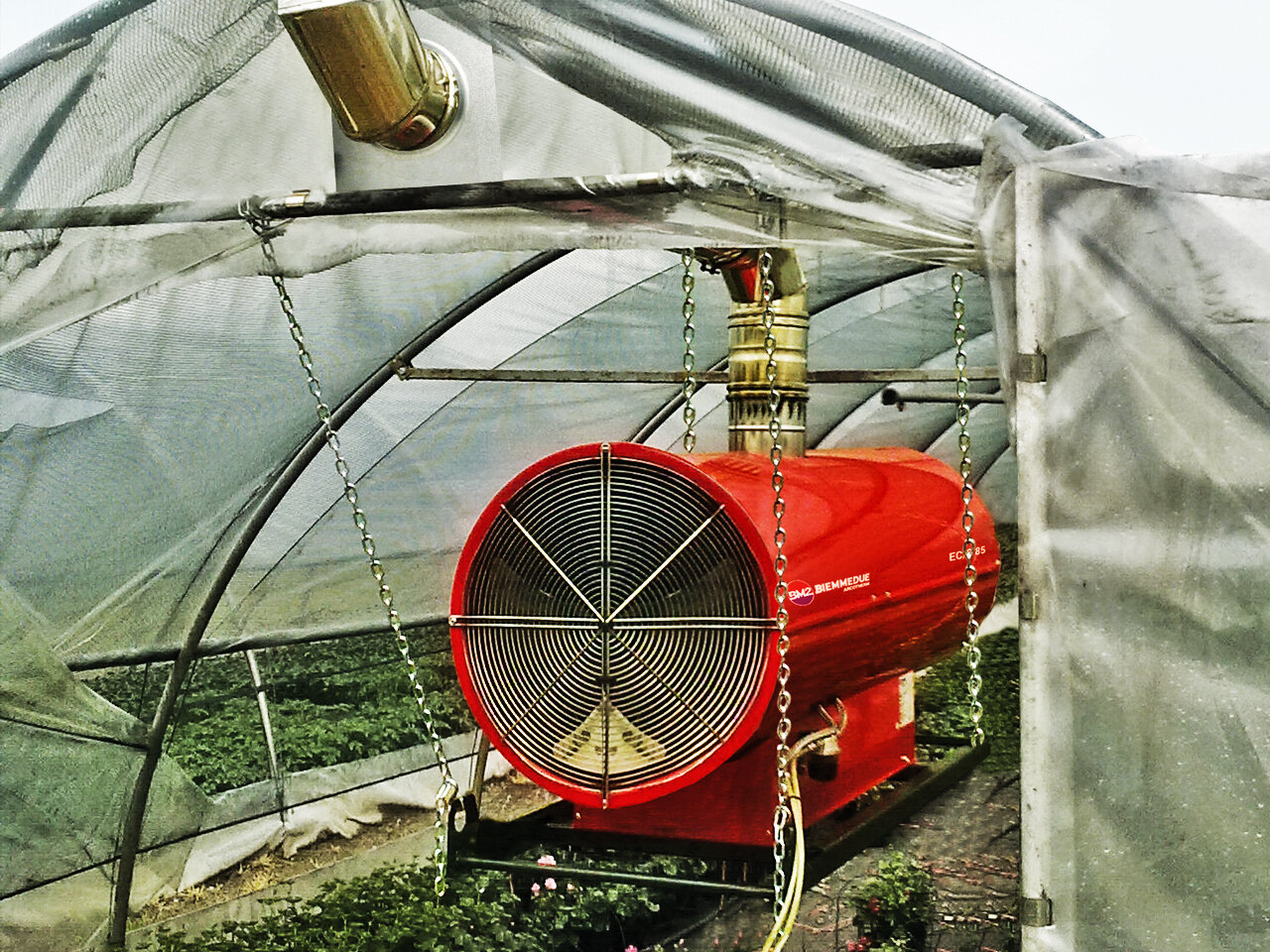 GENERATORI DI ARIA CALDA A GASOLIO PER AGRICOLTURA E ALLEVAMENTO SOSPESI DIRECT COMBUSTION SUSPENDED SPACE HEATERS FOR AGRICULTURE AND BREEDING 5.jpg