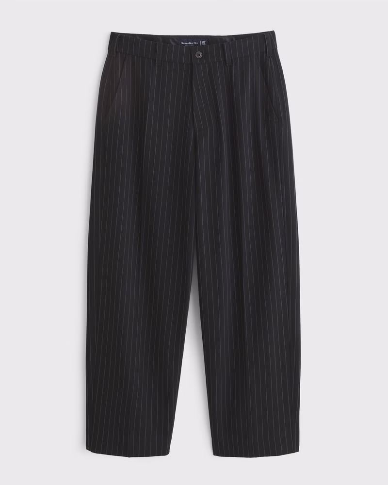 baggy trouser black pin 1.png
