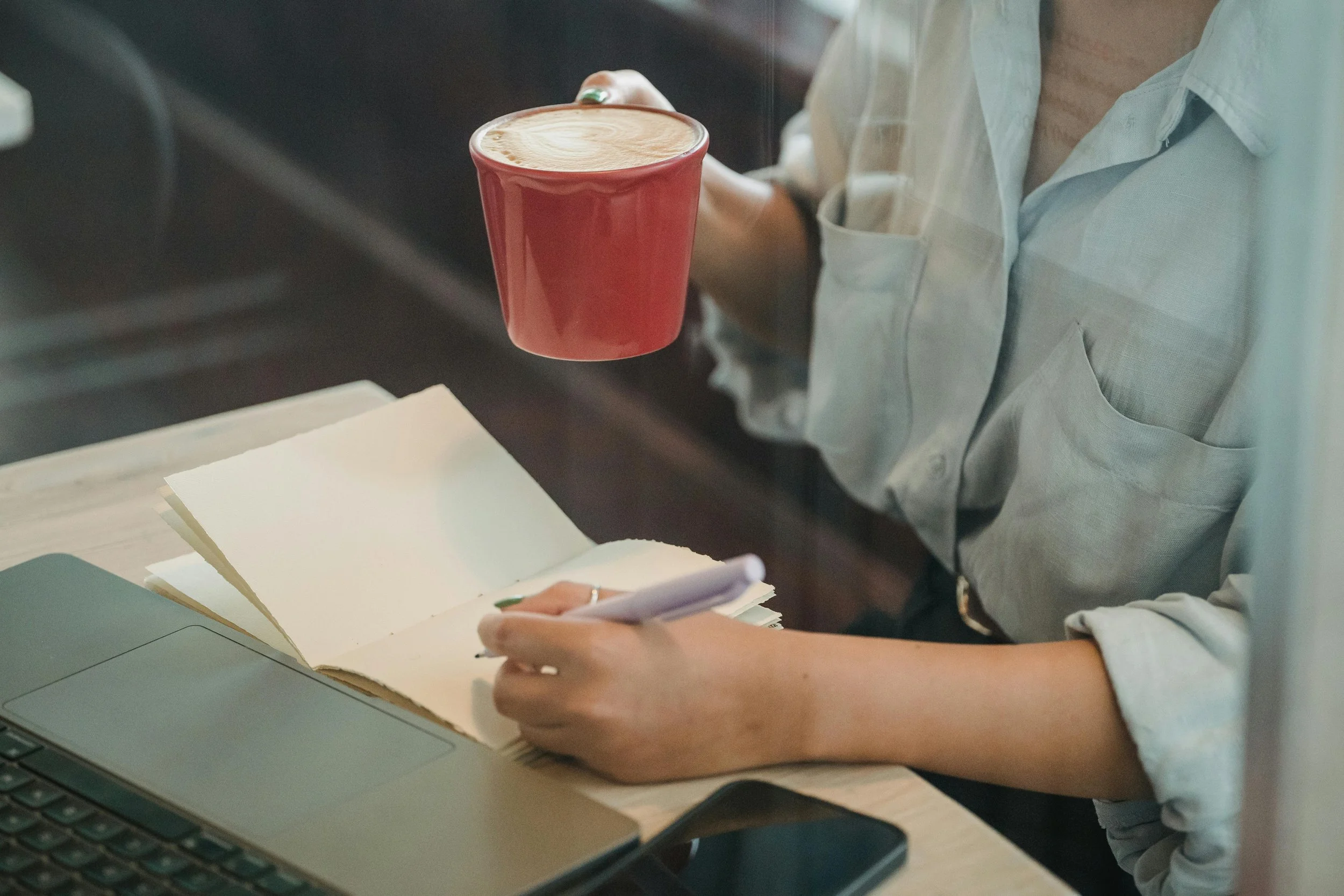 The Anthropologist's Eye: Spotting Unmet Needs in Everyday Routines