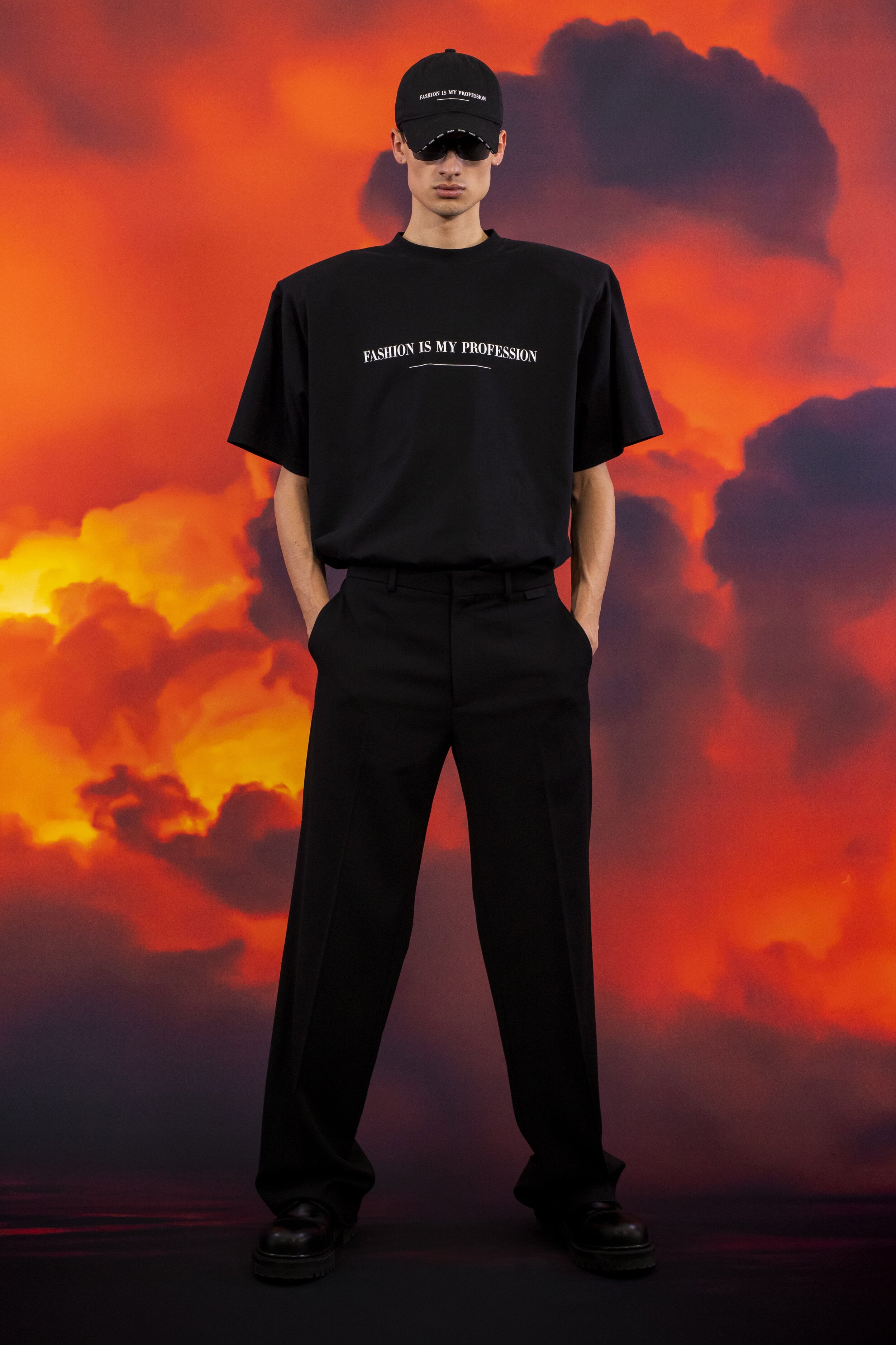 00034-VETEMENTS-FALL-21-Credit-Gio-Staiano.jpg