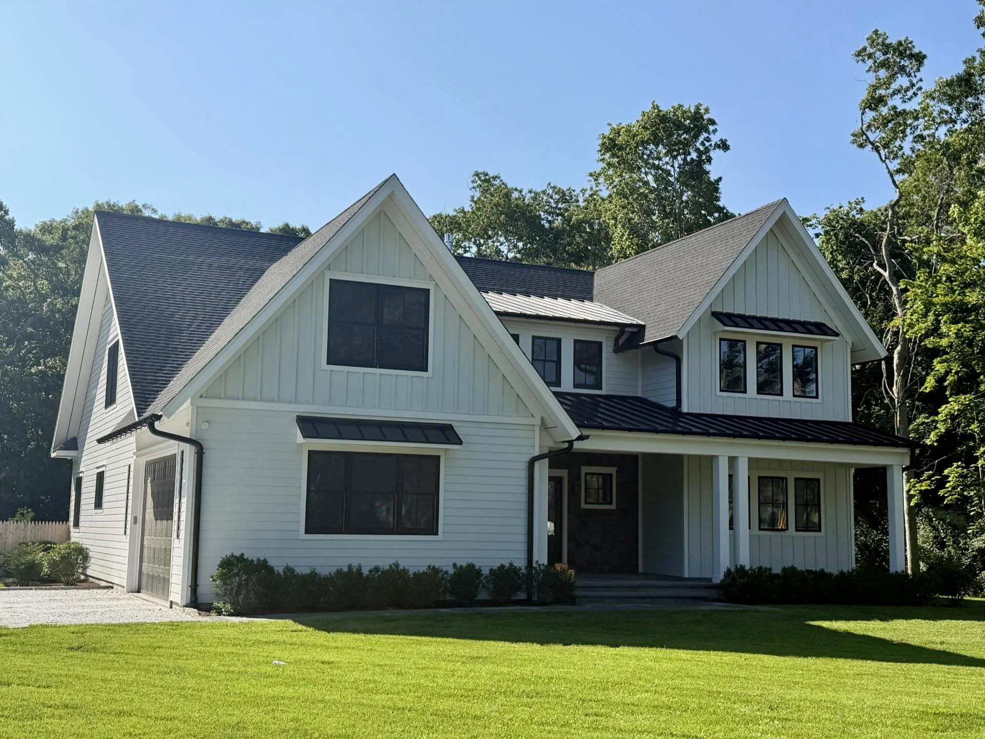 exterior 1a.JPG