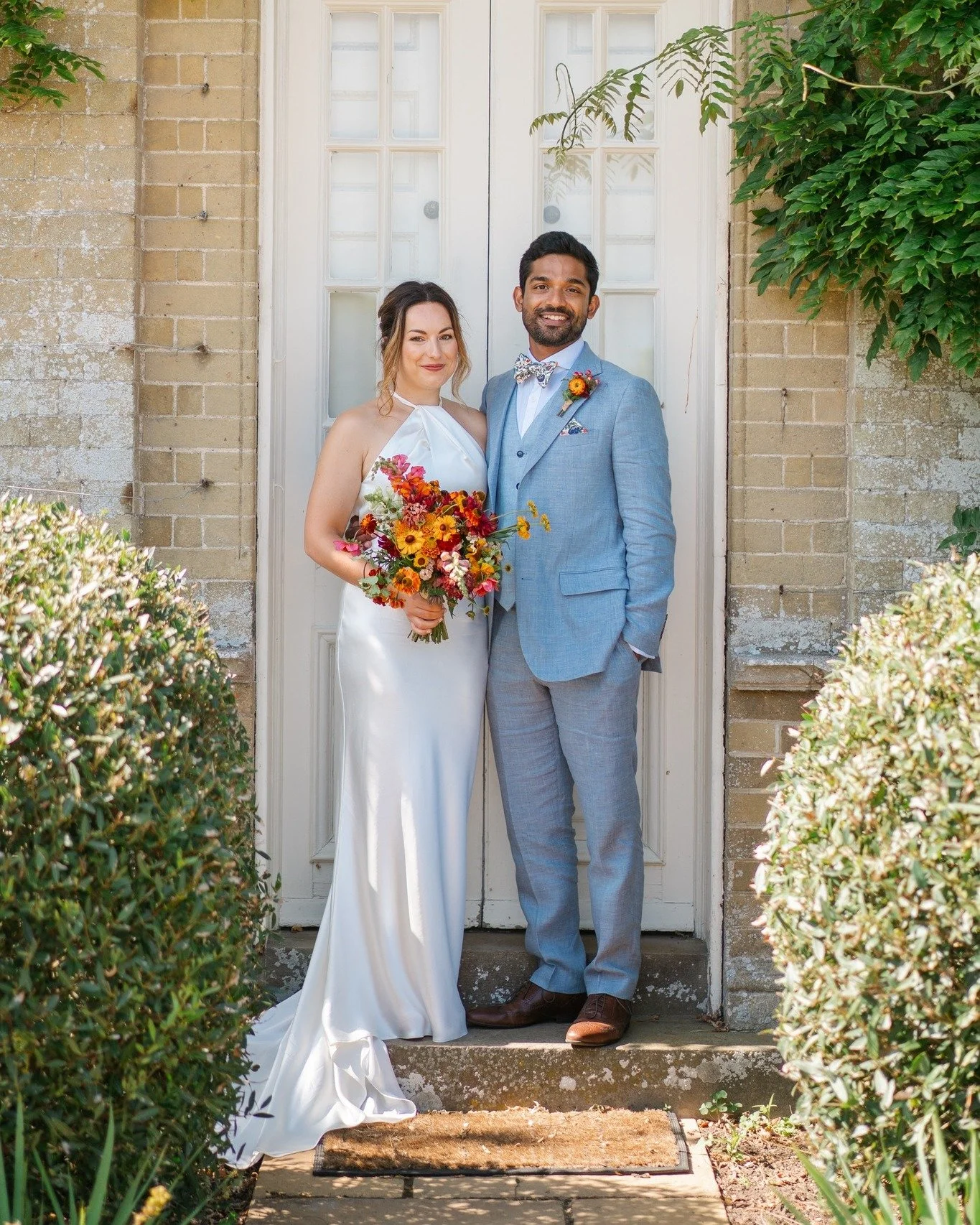 S&amp;J Pylwell Park 2023

Summer bouquet filled full of colour. Antirrhinum, phlox, tagetes, coreopsis, heleniums, dahlias and rhudbekia.

@stephhkirby

venue @pylewellpark

photographer @miaphotographyuk

#julybouquet #summerbouquet #hampshireflori
