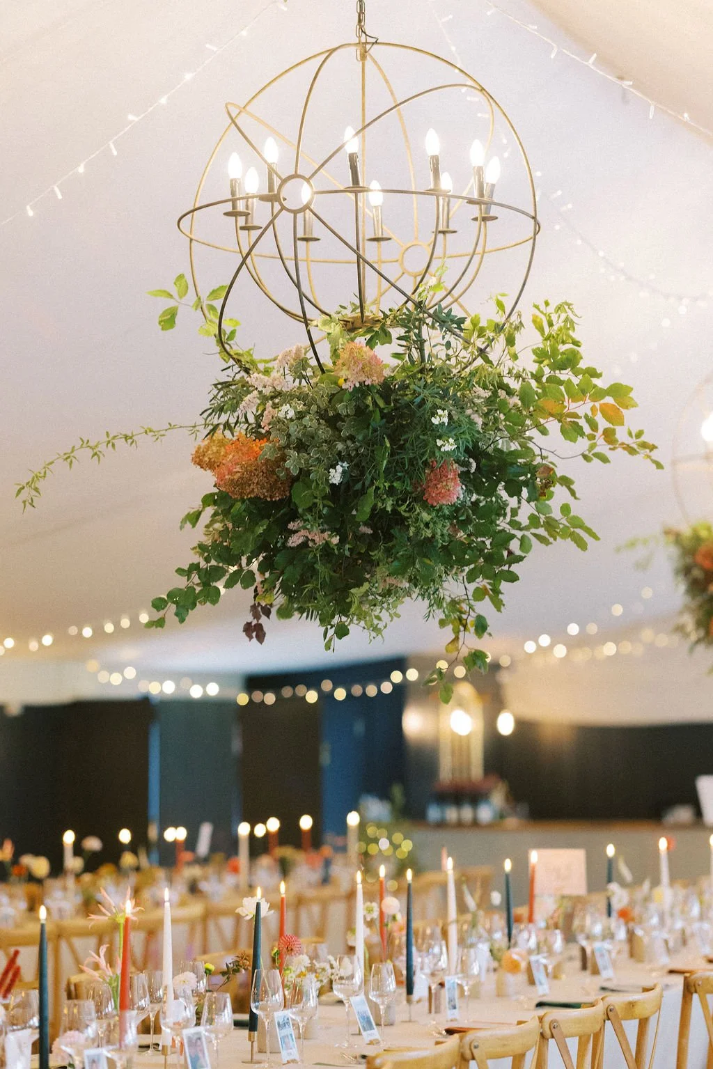 Lucy and Joe Pylewell Park Agnes black kemlo hampshire wedding florist18.jpg