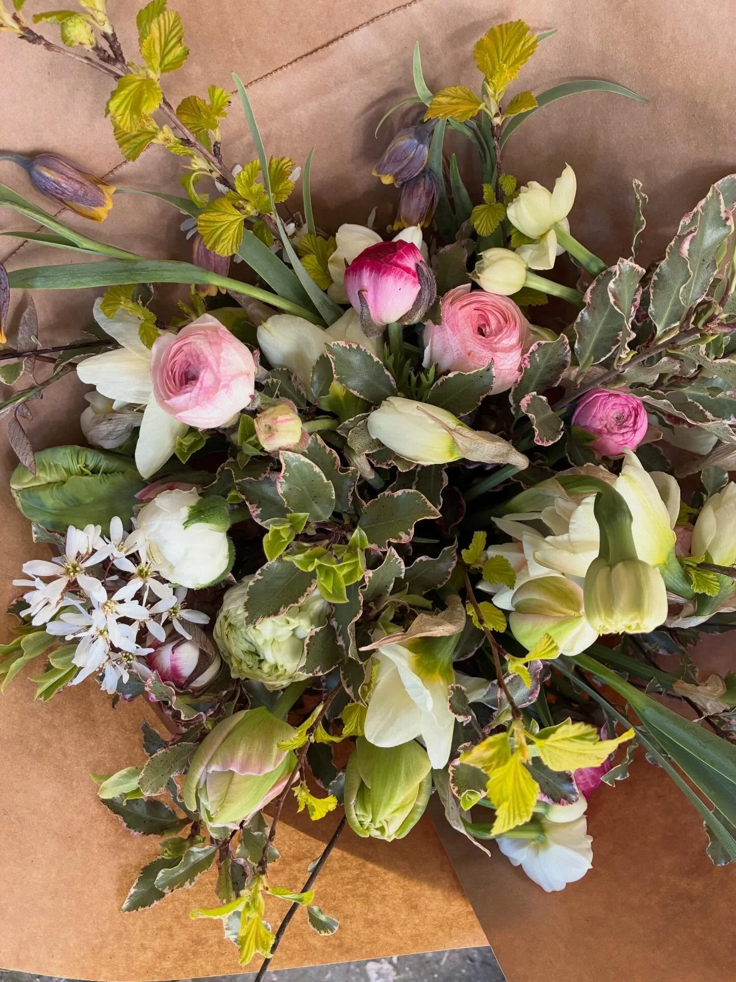 Easter pickings 🐣
The tulips keep on giving and we&rsquo;re enjoying more of our narcissi varieties. But to top it all, the first of our ranunculus were ready to pick for Easter weekend ❤️