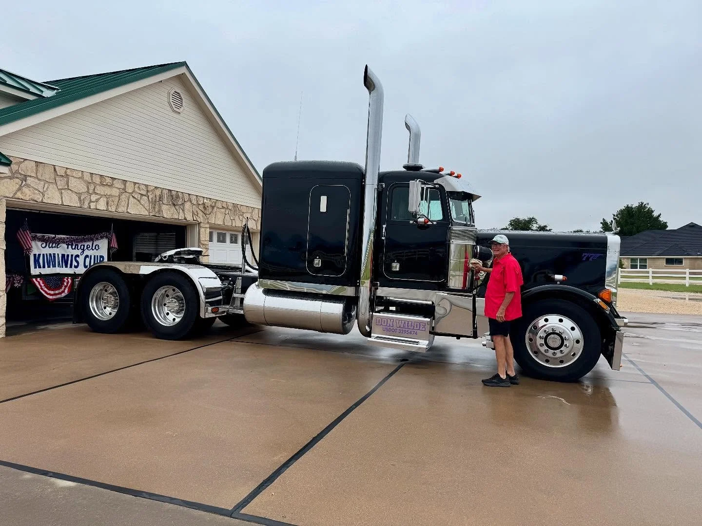 Don Wilde is preparing the rig for the Wall 4th of July parade. Join us at 12:00. 🇺🇸☔️. We will be recognizing Wall Little Olympics Medalists.