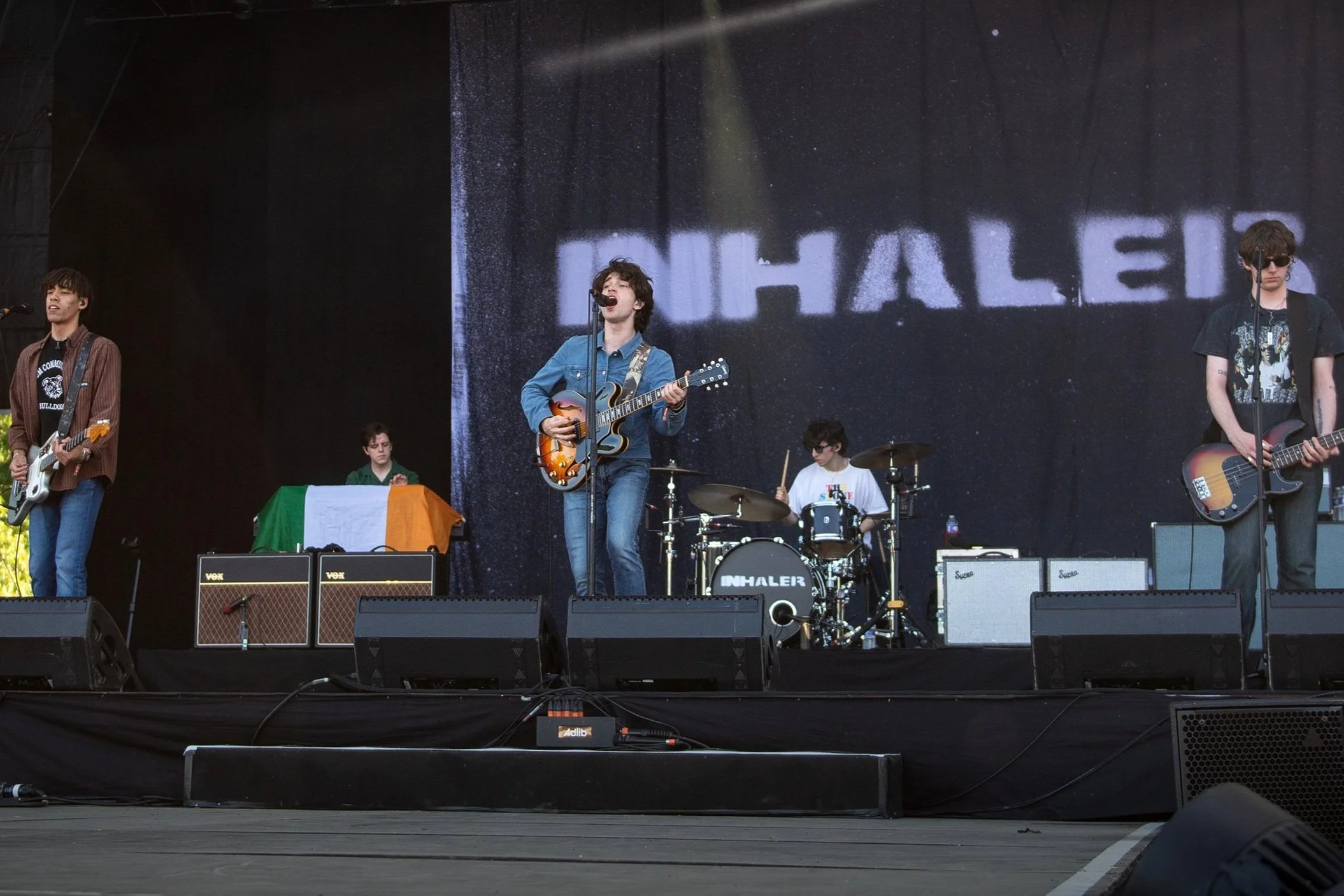 Inhaler: Who cares how good music is made?