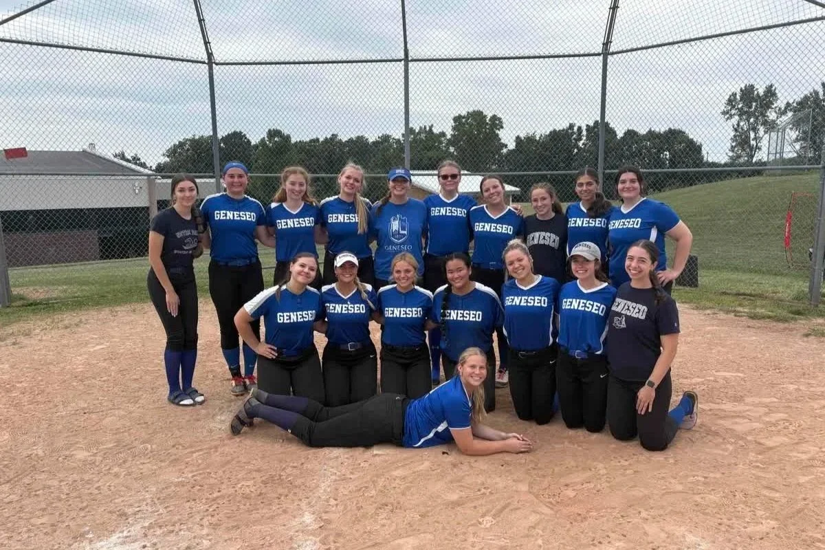 Club Softball opens season against University of Rochester