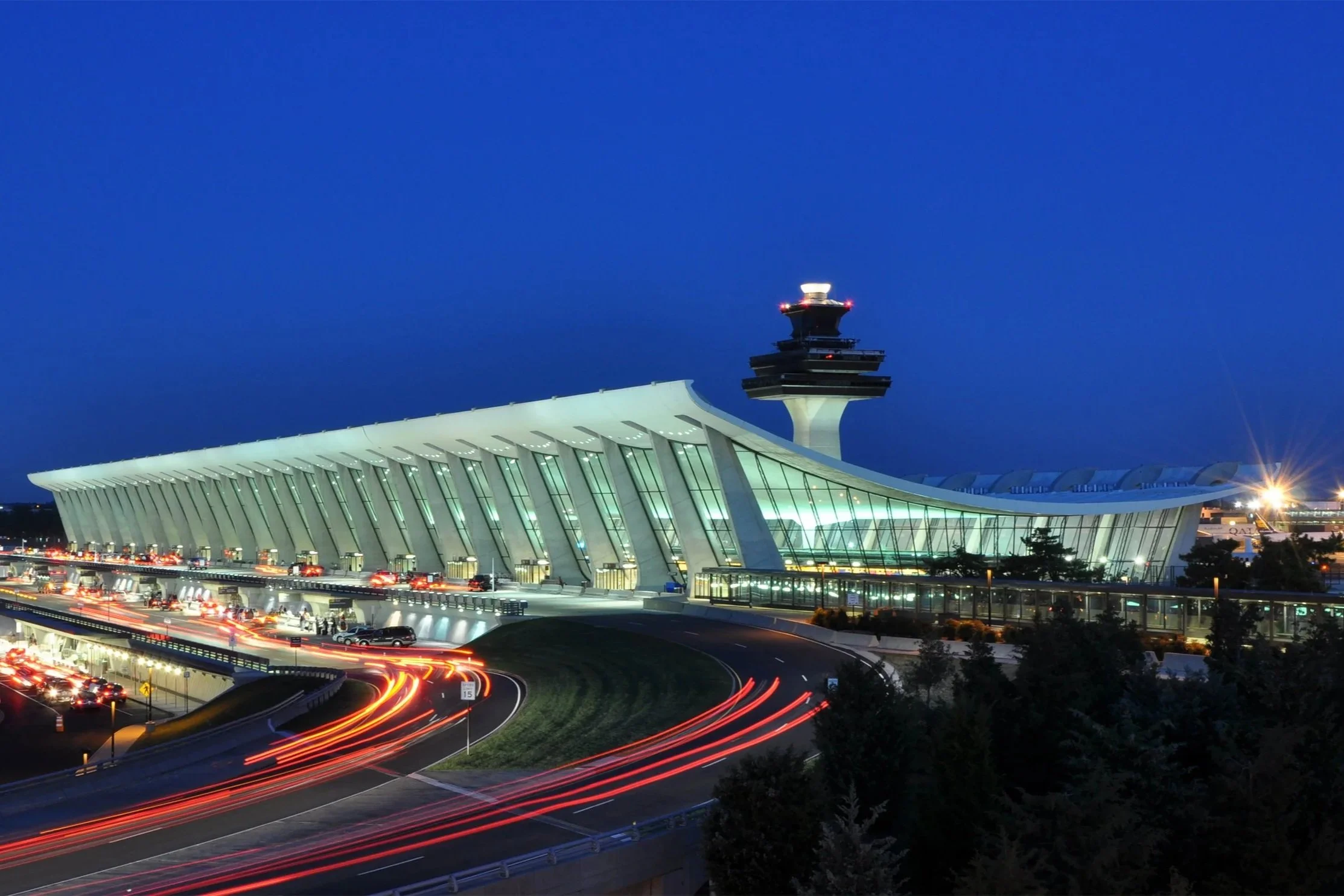 Flight disruptions occur amid the government shutdown