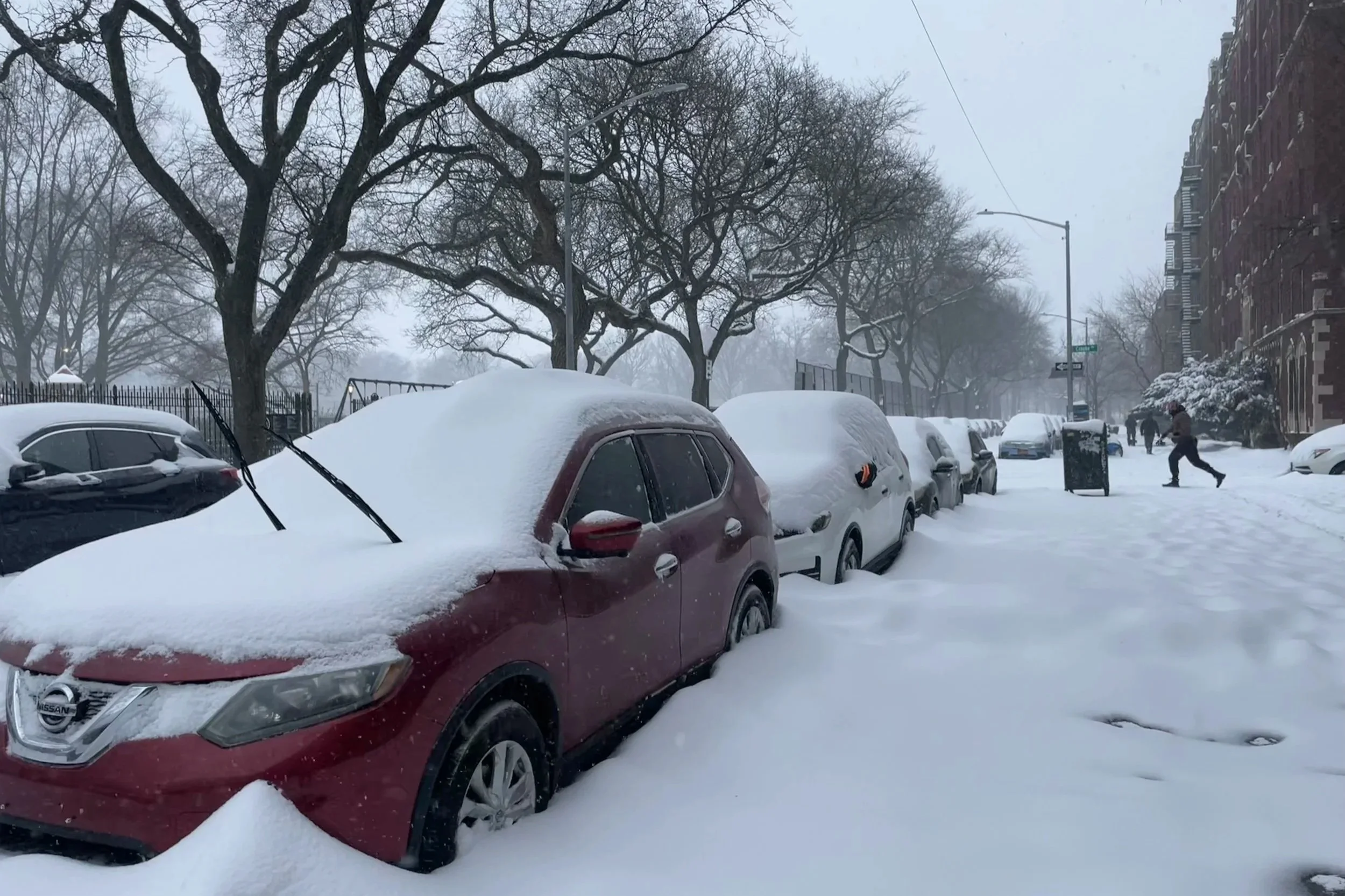 Student Life provides shovels for snowed-in cars