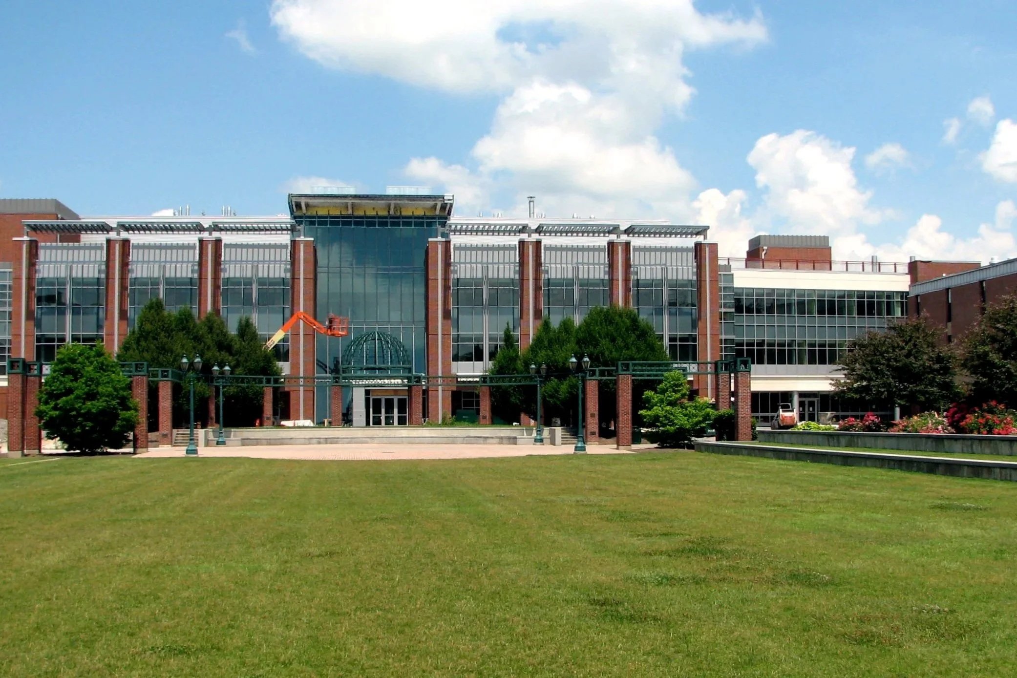 SUNY Geneseo named a Combined Top Fulbright Producer