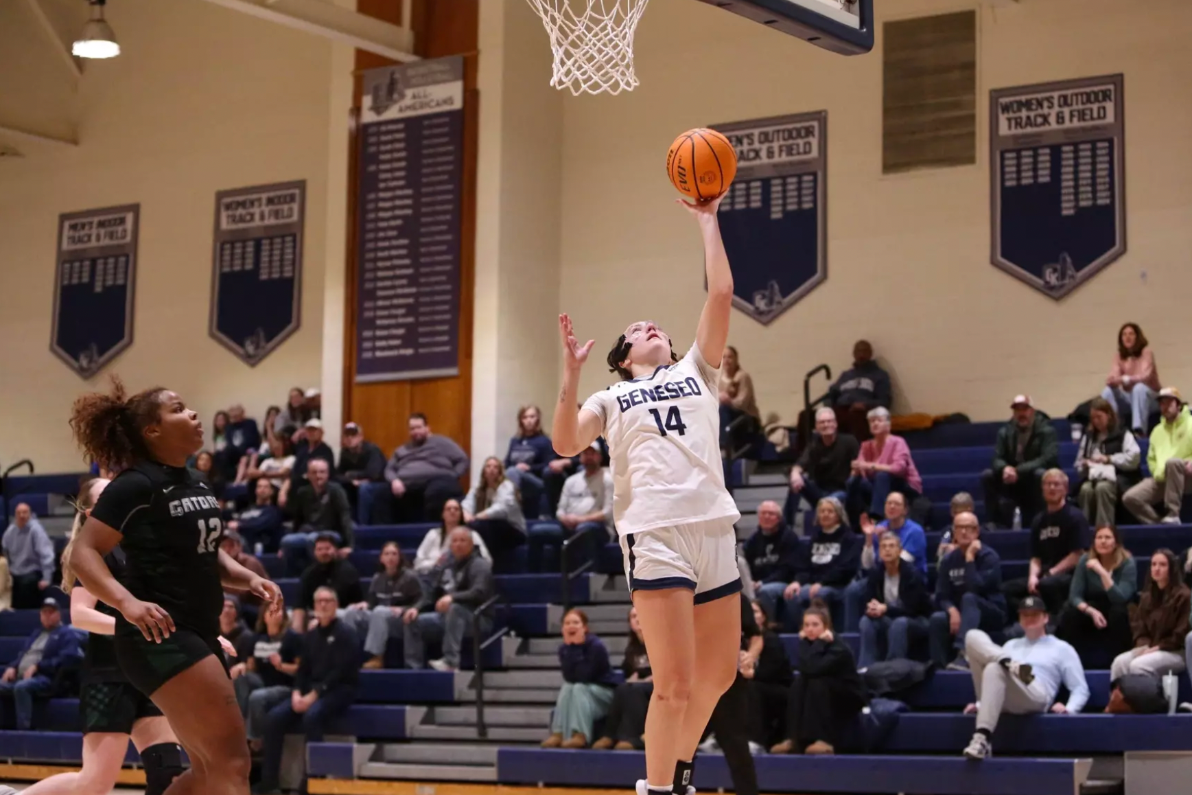 Women’s basketball comes out on top over Russell Sage