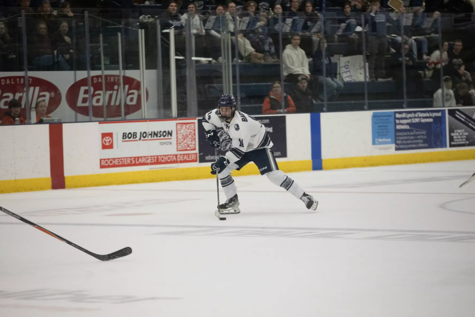 Ice Knights fall short in UCHC championship rematch against Utica