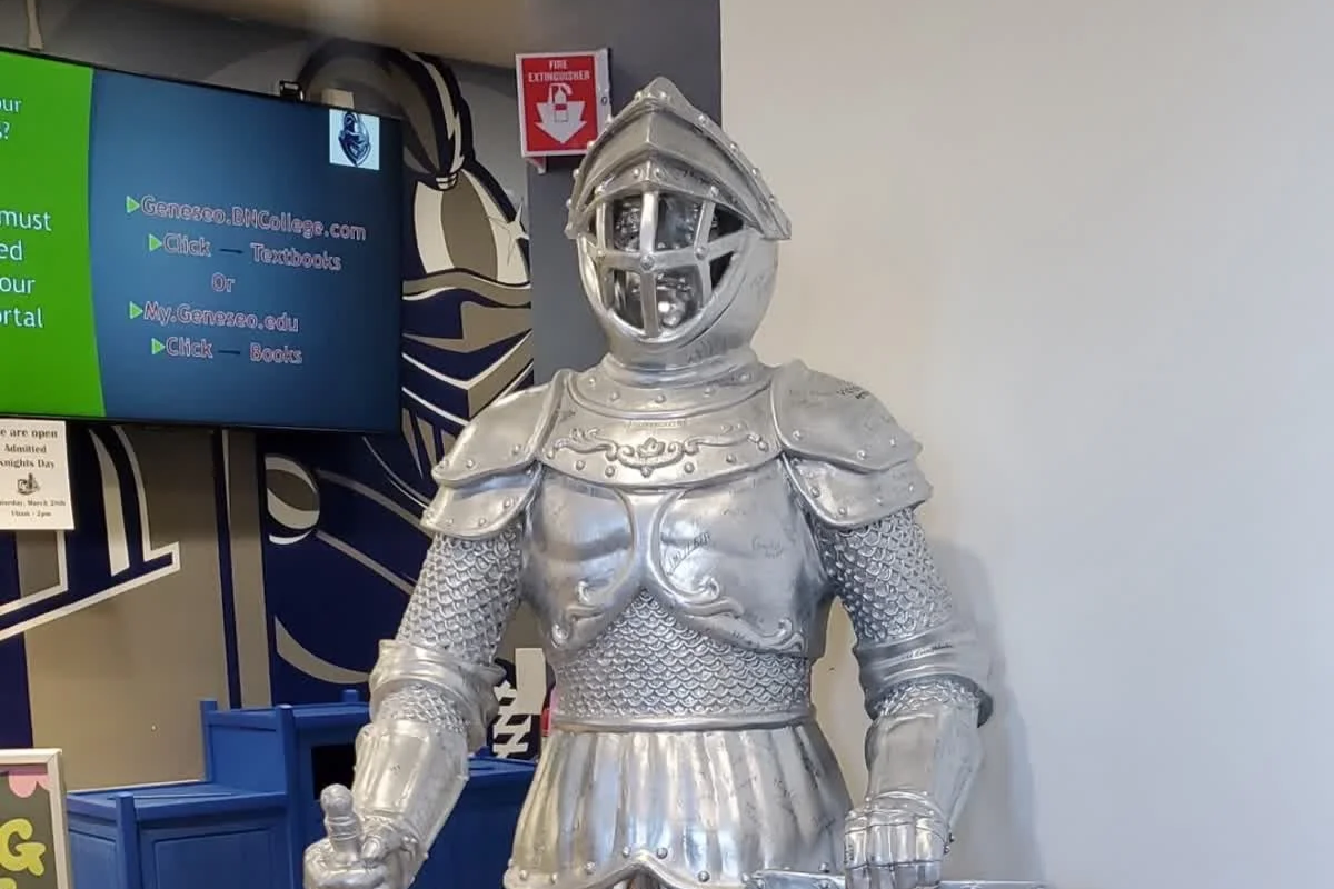 The secret life of Geneseo’s statues