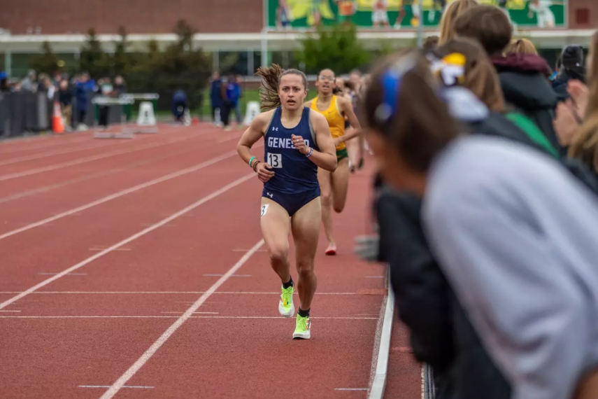 Men’s and women’s track and field teams stride into the season