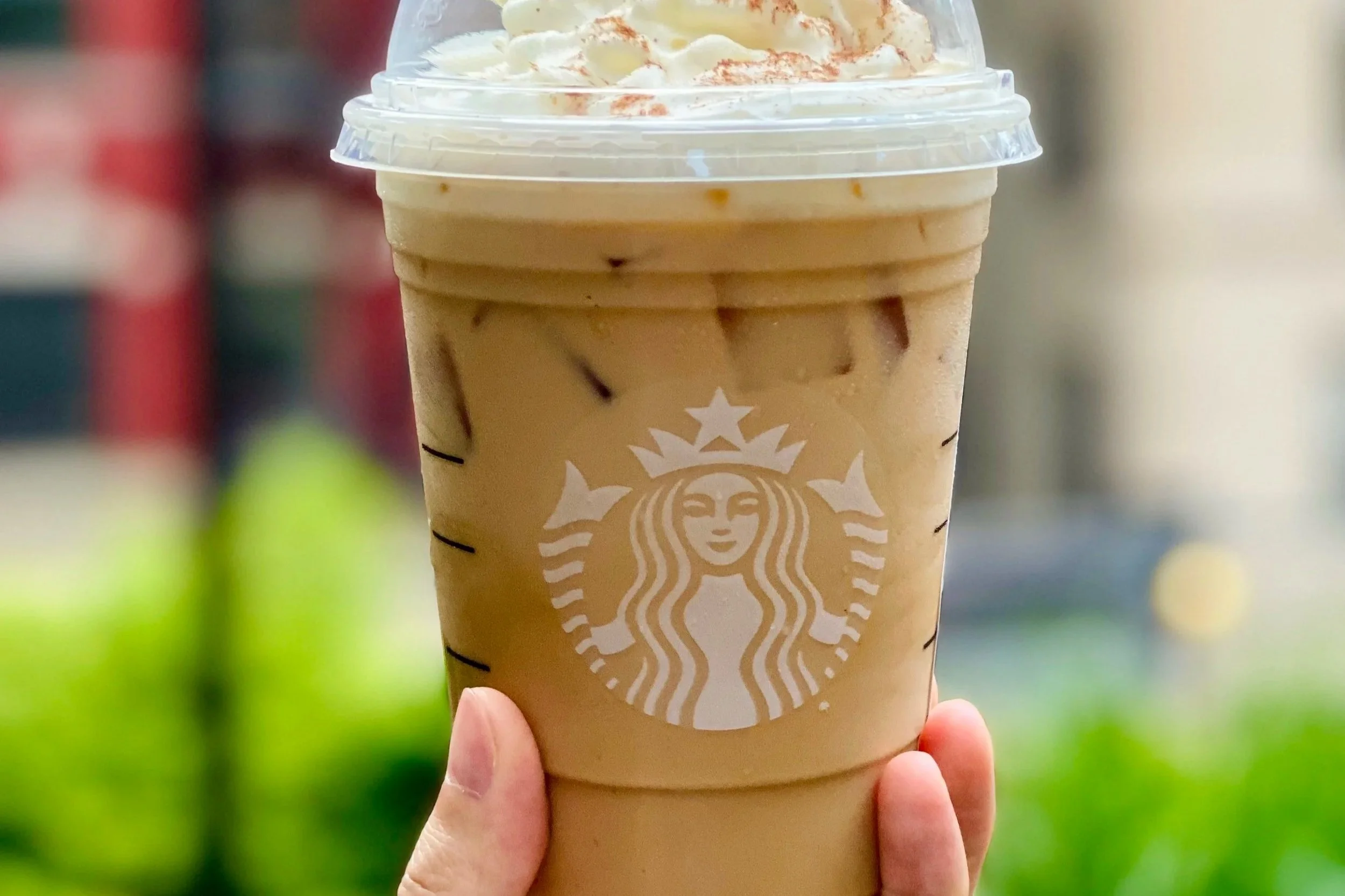 Is iced coffee unprofessional?
