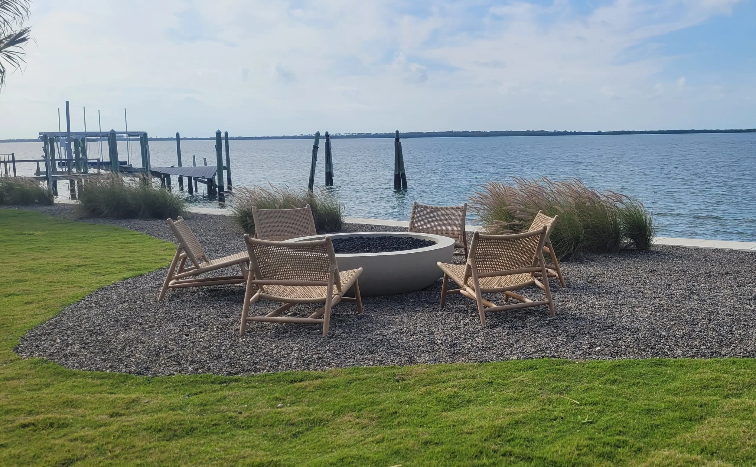 Estate level landscape design, Installation & gardening. Dunedin FL landscape & gardening