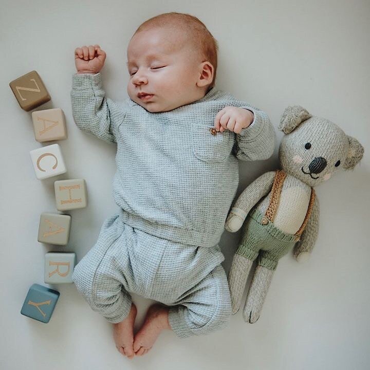 A sleepy little Zachary next to his name blocks in colourway featuring Teddy, Kitten, Glacier, Pebble, Sage, Turtledove and Stormy 🌊 

Thank you for sharing this gorgeous shot @annie_campbell96

If you have any adorable pictures of your little ones 