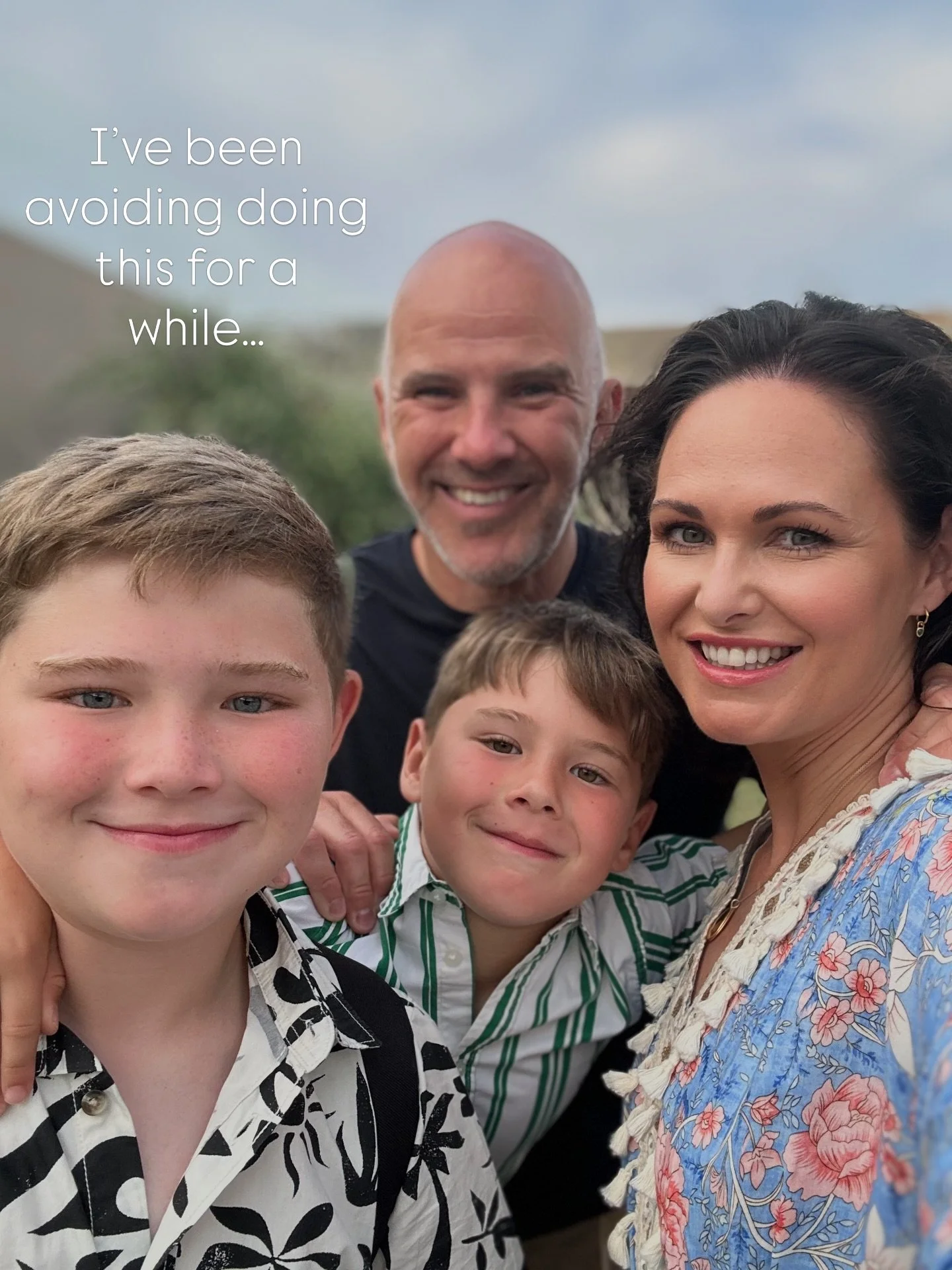 A few people have asked about my family and my background. I thought I&rsquo;d create a little carousel so you could get to know me a little better 💖💖 It&rsquo;s quite difficult to sum up in 10 slides but I&rsquo;ll have a go 😁

#gettoknowme #behi