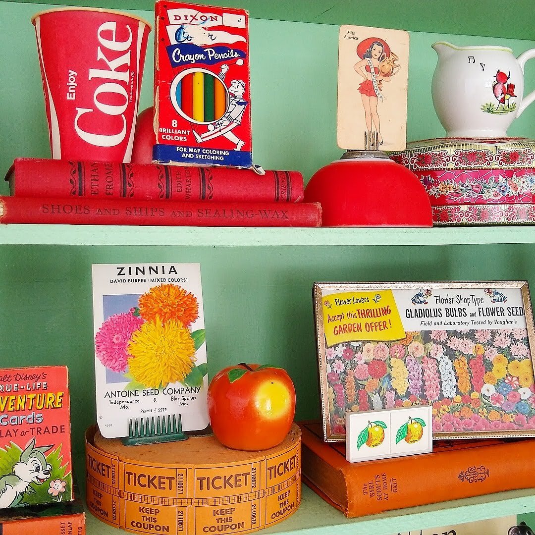 9 Vintage Items To Use & Repurpose As Storage For Home Organization — Emily  Retro - Vintage and DIY Home Design