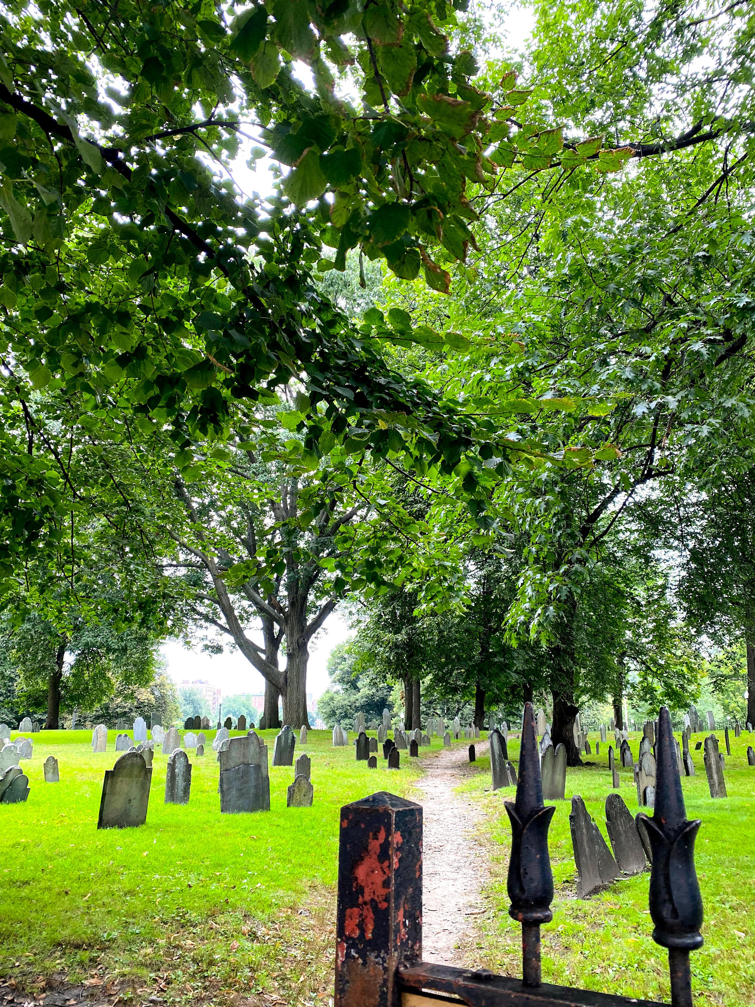 Cemeteries to visit in Boston 