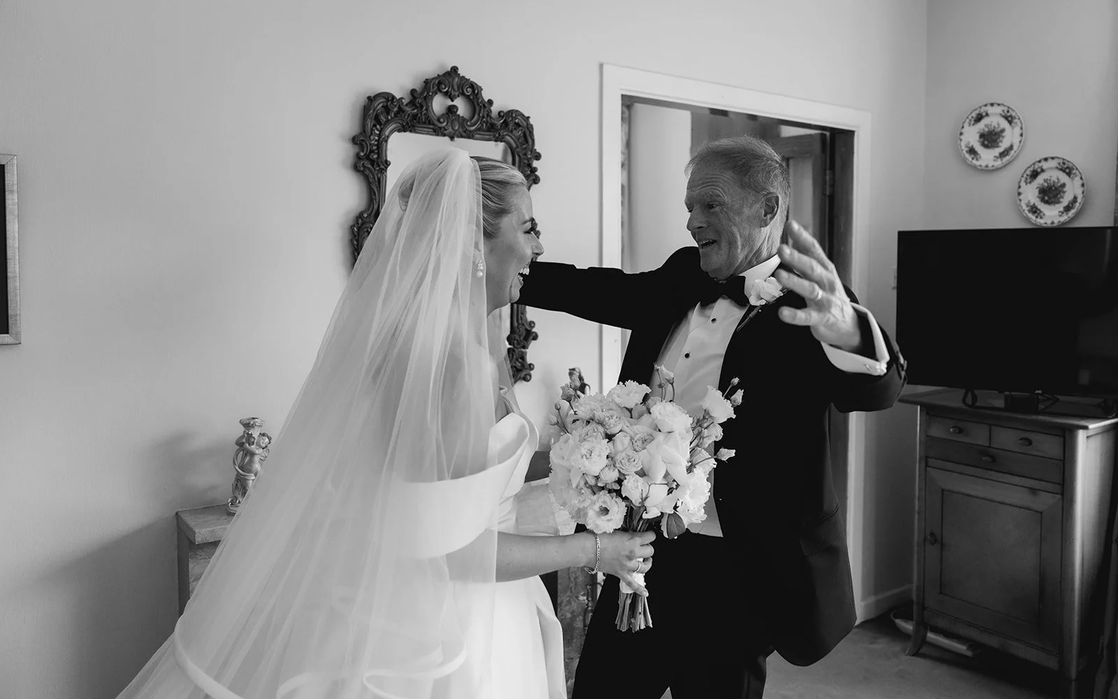 Caoimhe & Joey Candid Dreamers Wedding Photography Cloughjordan House Documentary Wedding Photogrpahy -138.jpg