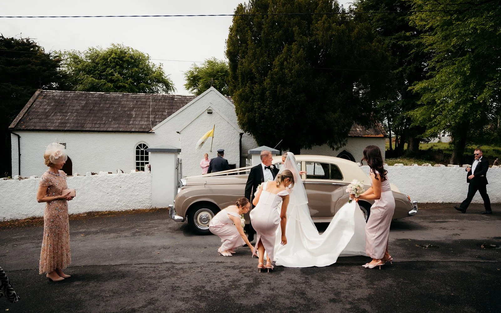 Caoimhe & Joey Candid Dreamers Wedding Photography Cloughjordan House Documentary Wedding Photogrpahy -174.jpg