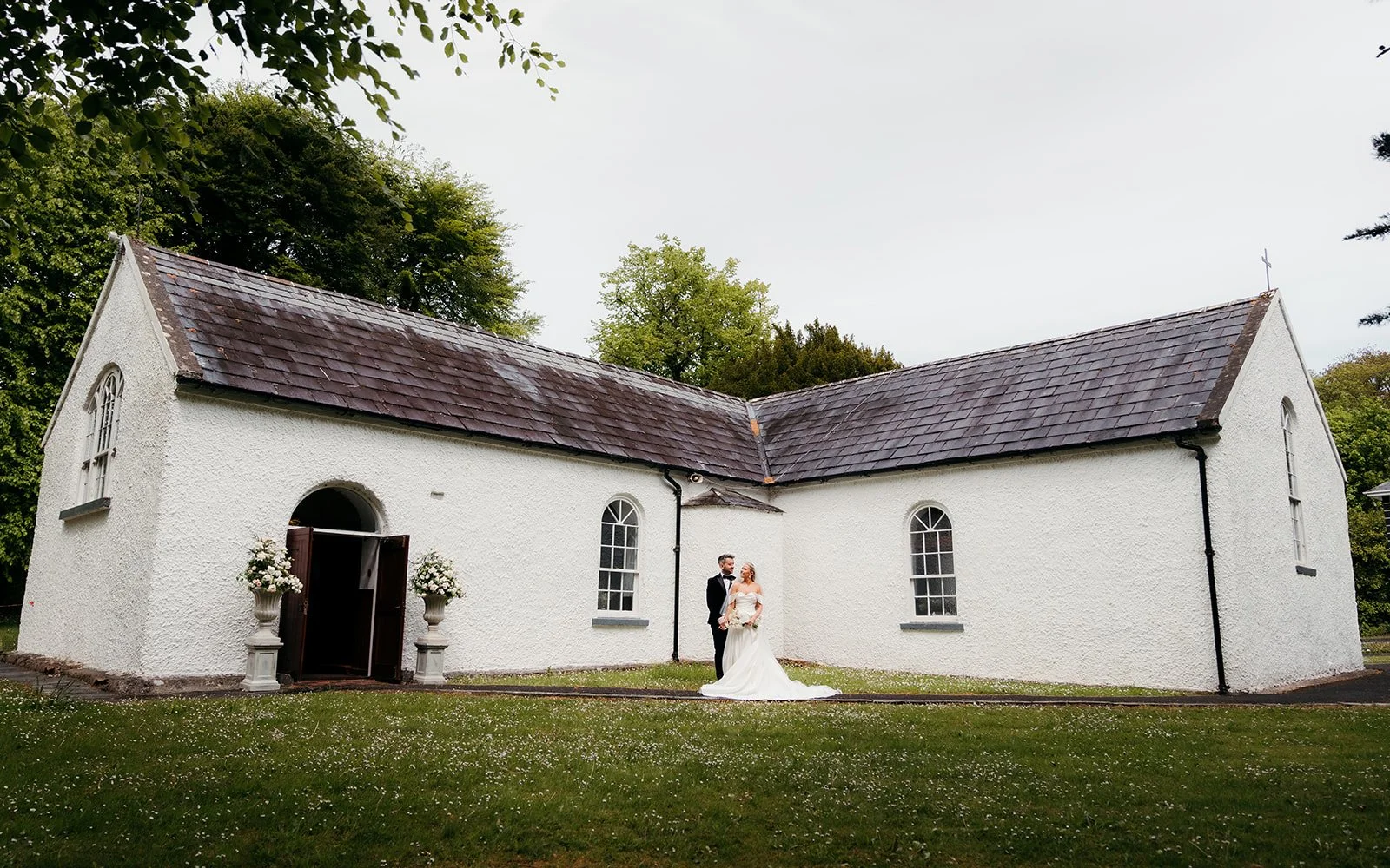 Caoimhe & Joey Candid Dreamers Wedding Photography Cloughjordan House Documentary Wedding Photogrpahy -319.jpg