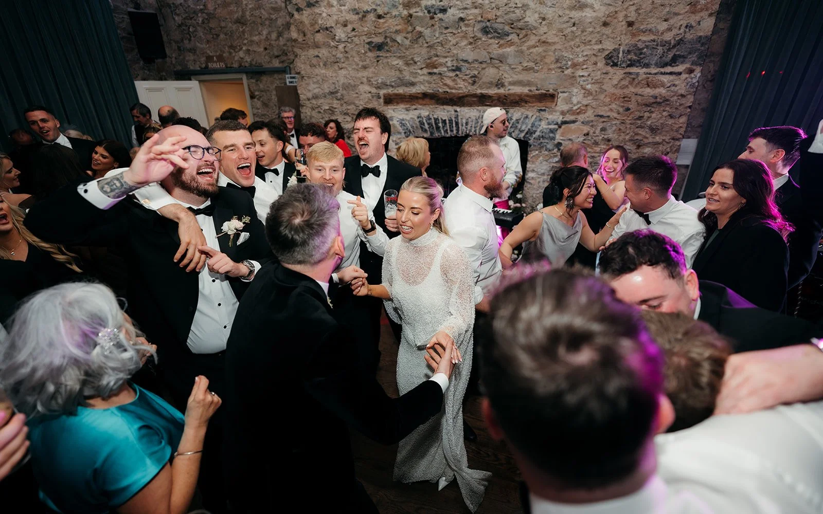 Caoimhe & Joey Candid Dreamers Wedding Photography Cloughjordan House Documentary Wedding Photogrpahy -995.jpg
