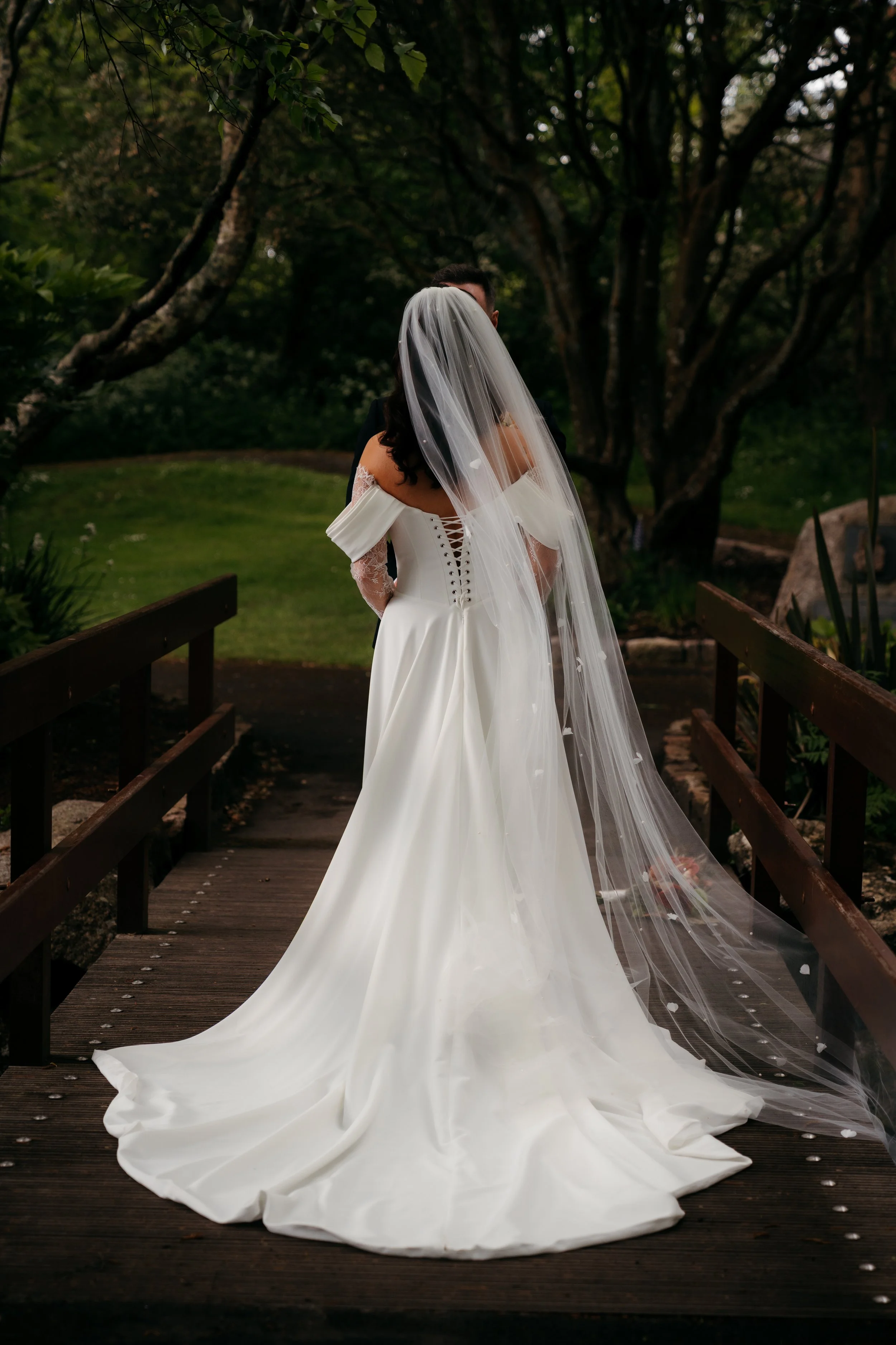 Hannah & Cathal Candid Dreamers Wedding Photography Galway -29.jpg