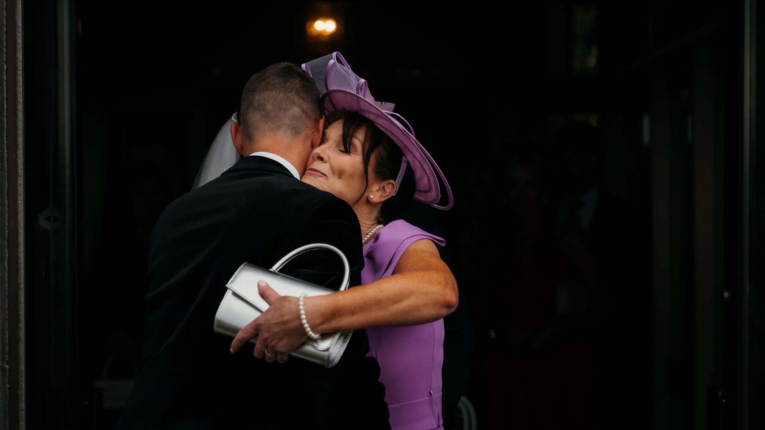 Niamh & Darren Lakeside Candid Dreamers Wedding Photography-23.jpg