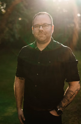 🎥 Signature Wedding Films – Cinematic Storytelling by Stephen Power
Description:
Signature Wedding Films, led by Stephen Power, offers cinematic wedding videography across Ireland. With a passion for capturing authentic moments, Stephen provides bes