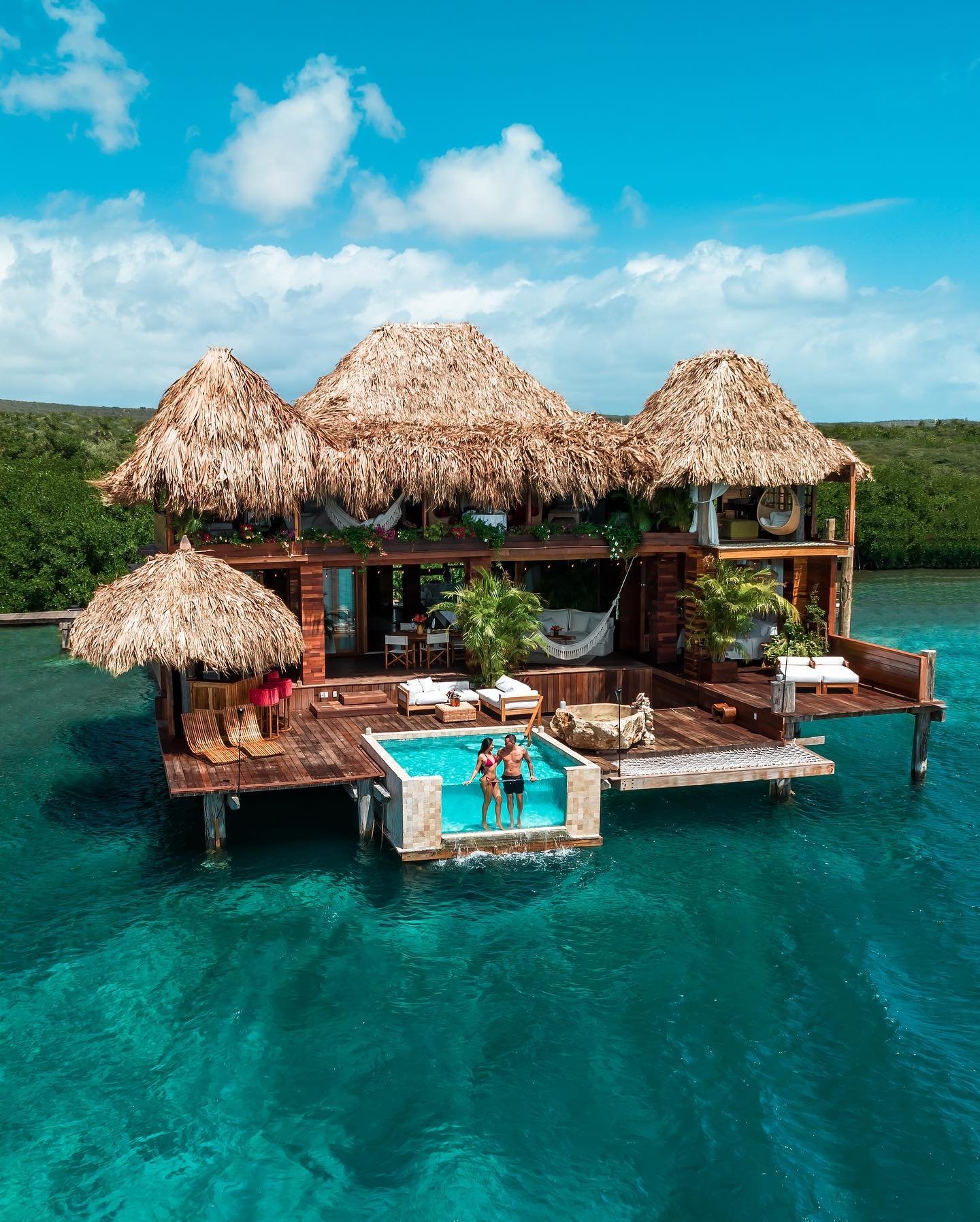 Luxurious Overwater Villas & Beach Bungalows Aruba Ocean Villas