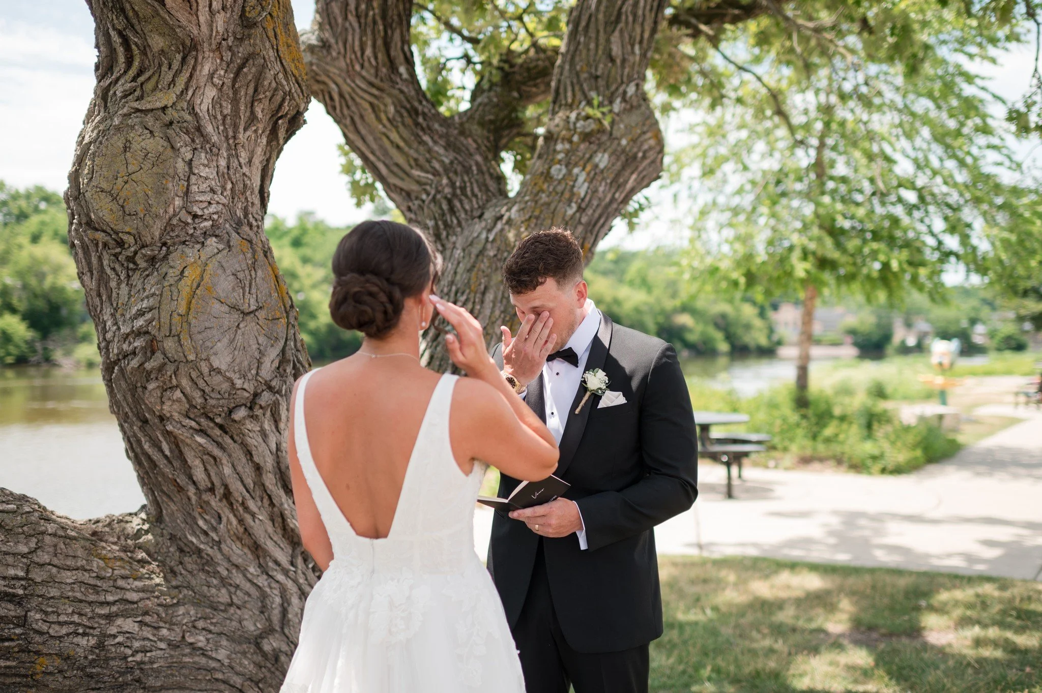 The Brix on Fox Wedding First Look.jpg