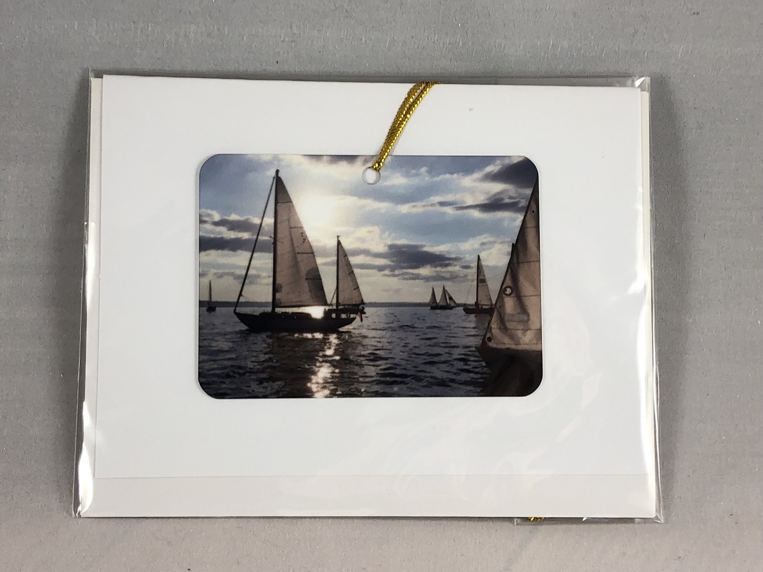 https://i.etsystatic.com/6148094/r/il/15cc76/1729478589/il_fullxfull.1729478589_6t4c.jpg