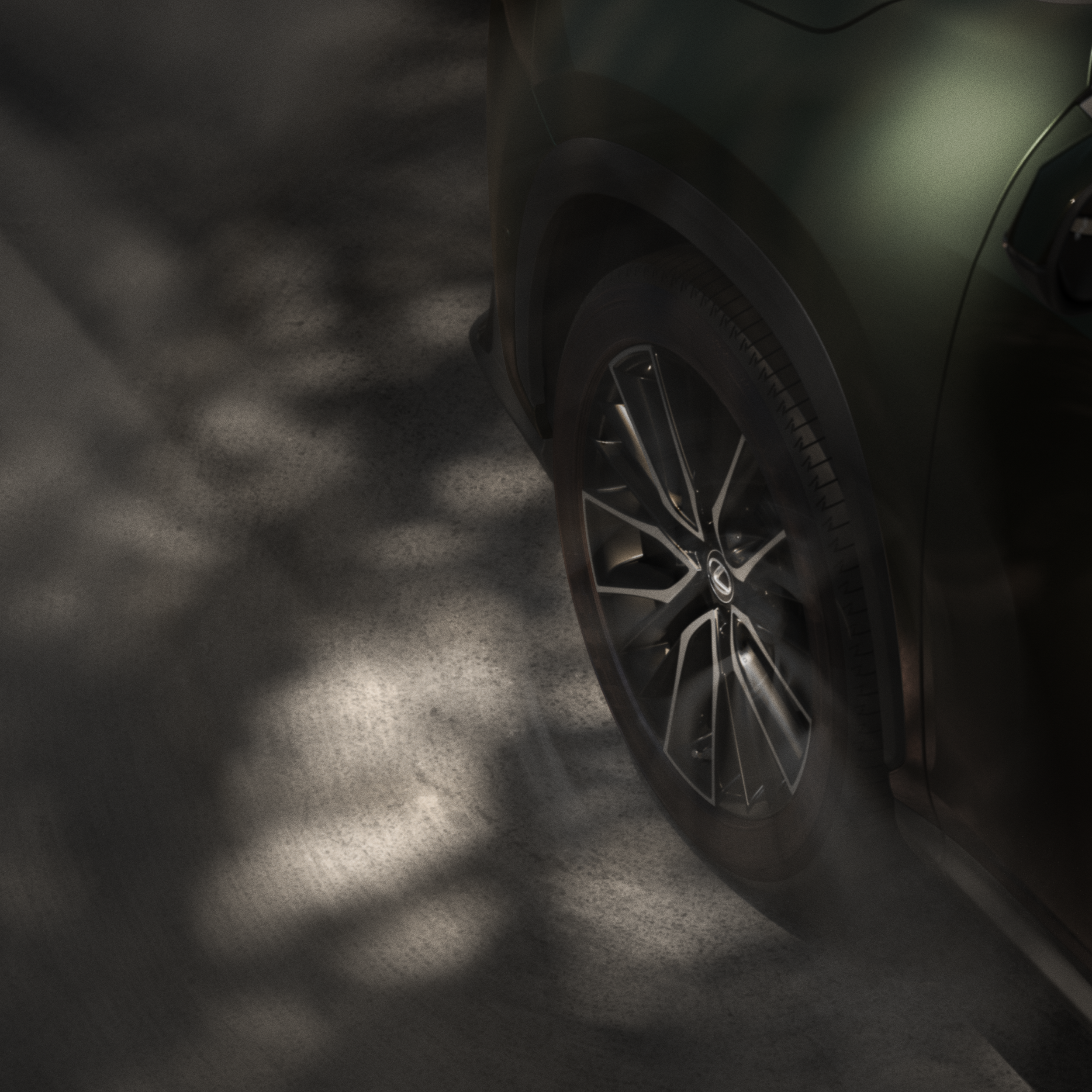 Wheels-2_Luxury_PHEV_Terrane-khaki__1-1.png