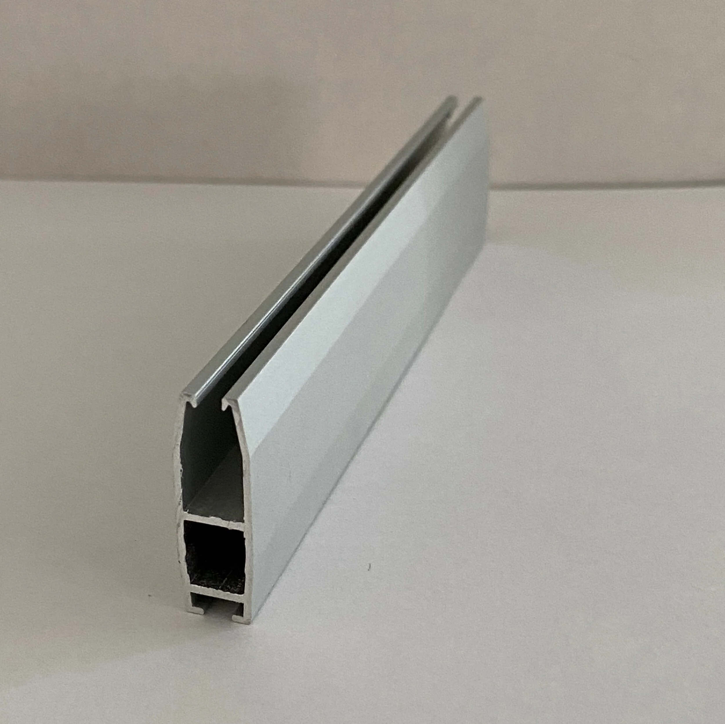 HI-BR05 Bottom Rail Flat