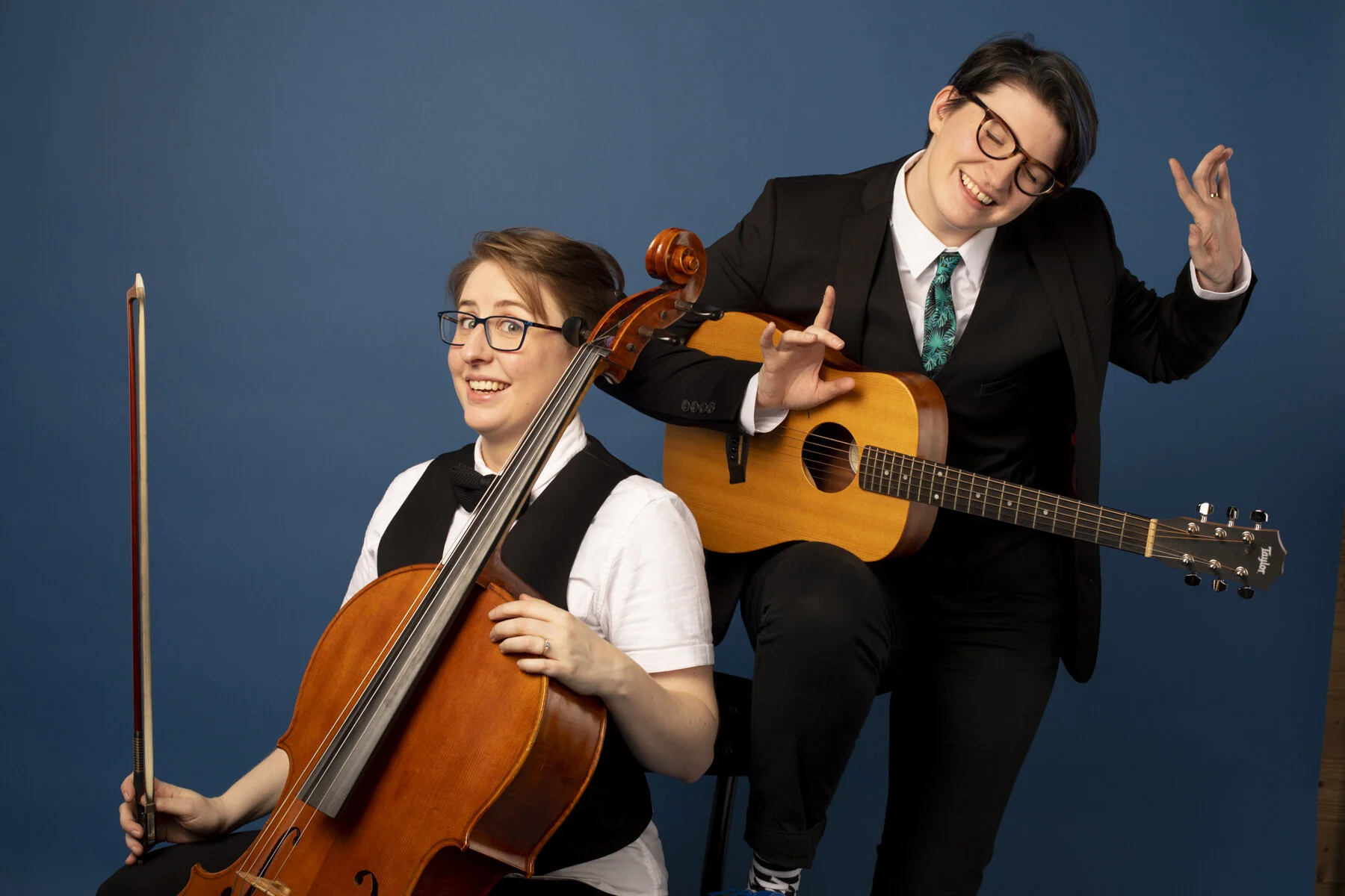Join the e-mail list: for news, free songs, and tour dates!
