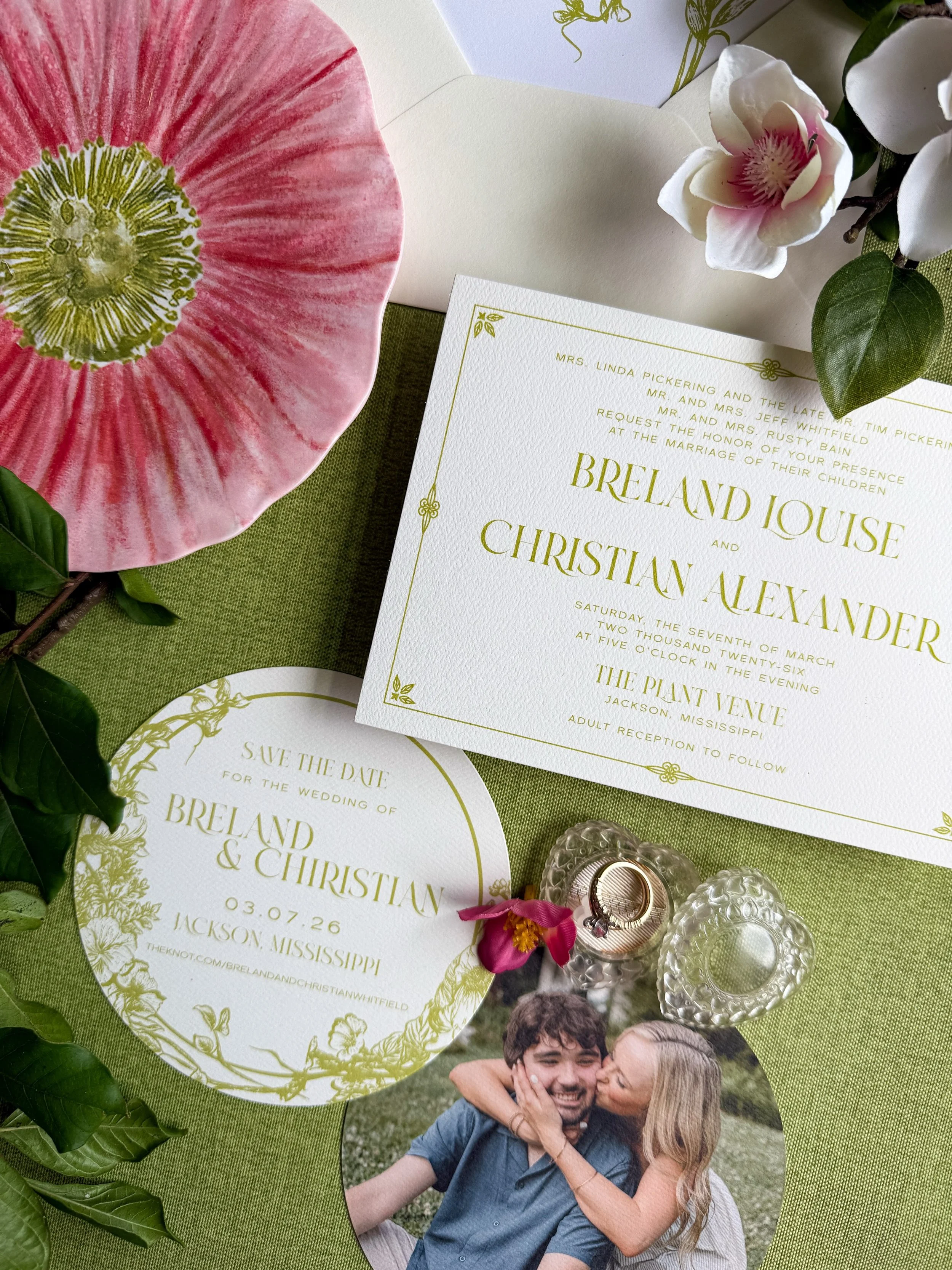 A little boho&hellip;. a little art nouveau&hellip;

This chartreuse suite with an elongated formal invite includes detailed botanical elements and linework that I like to think is a minimalist&rsquo;s take on a maximalist design style- art nouveau. 
