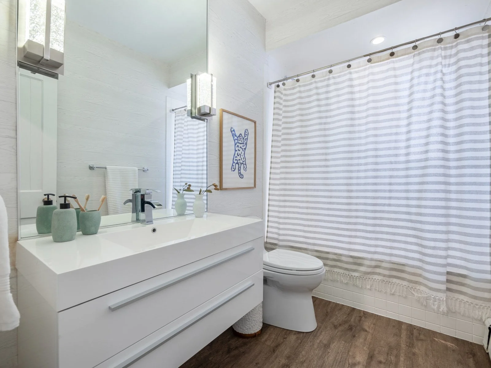 22- 165 Delaware Ave-38.jpg