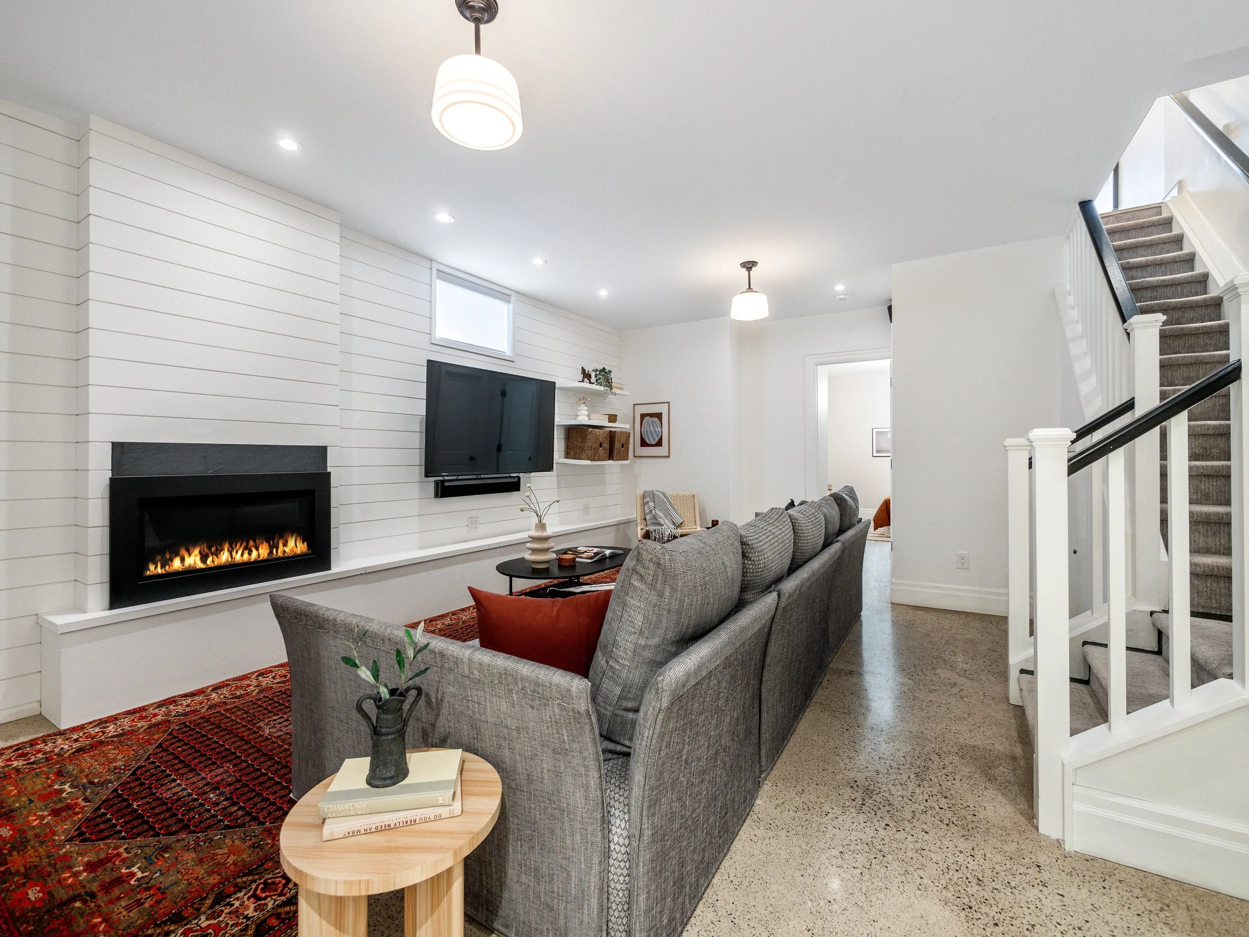25- 165 Delaware Ave-50.jpg