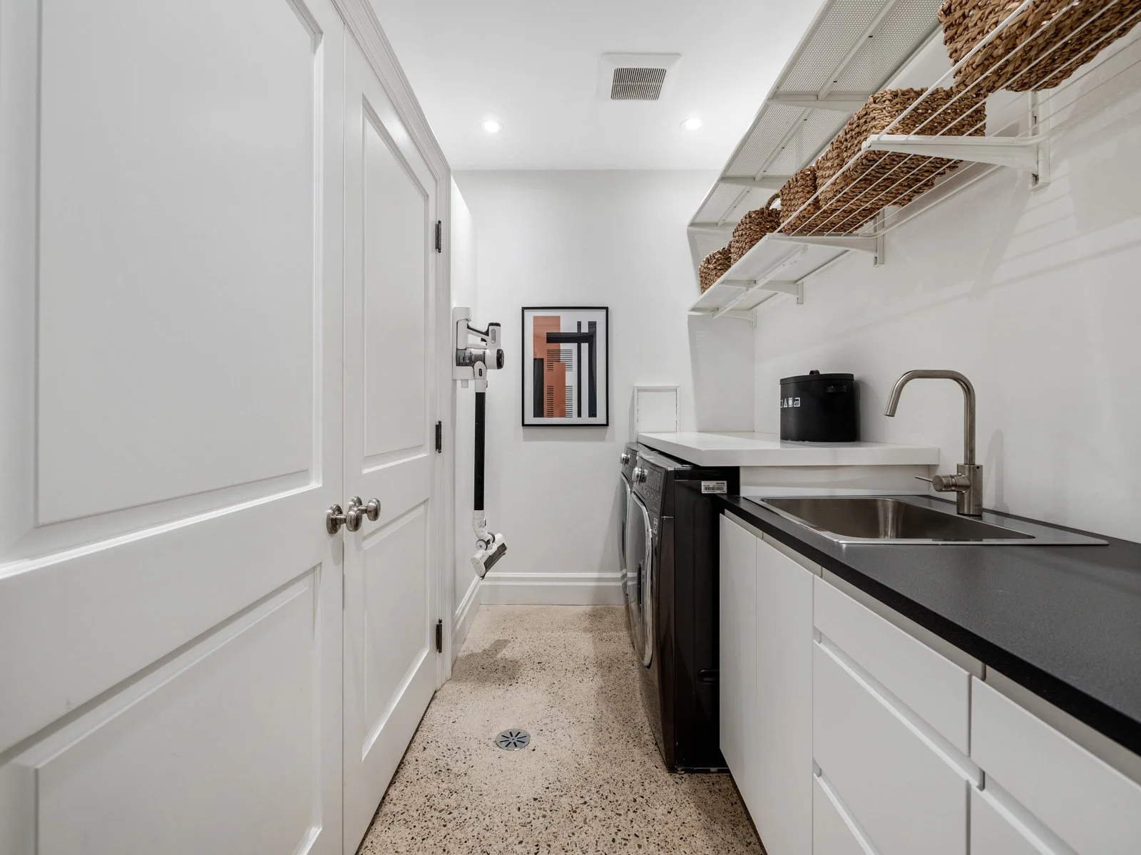 29- 165 Delaware Ave-56.jpg